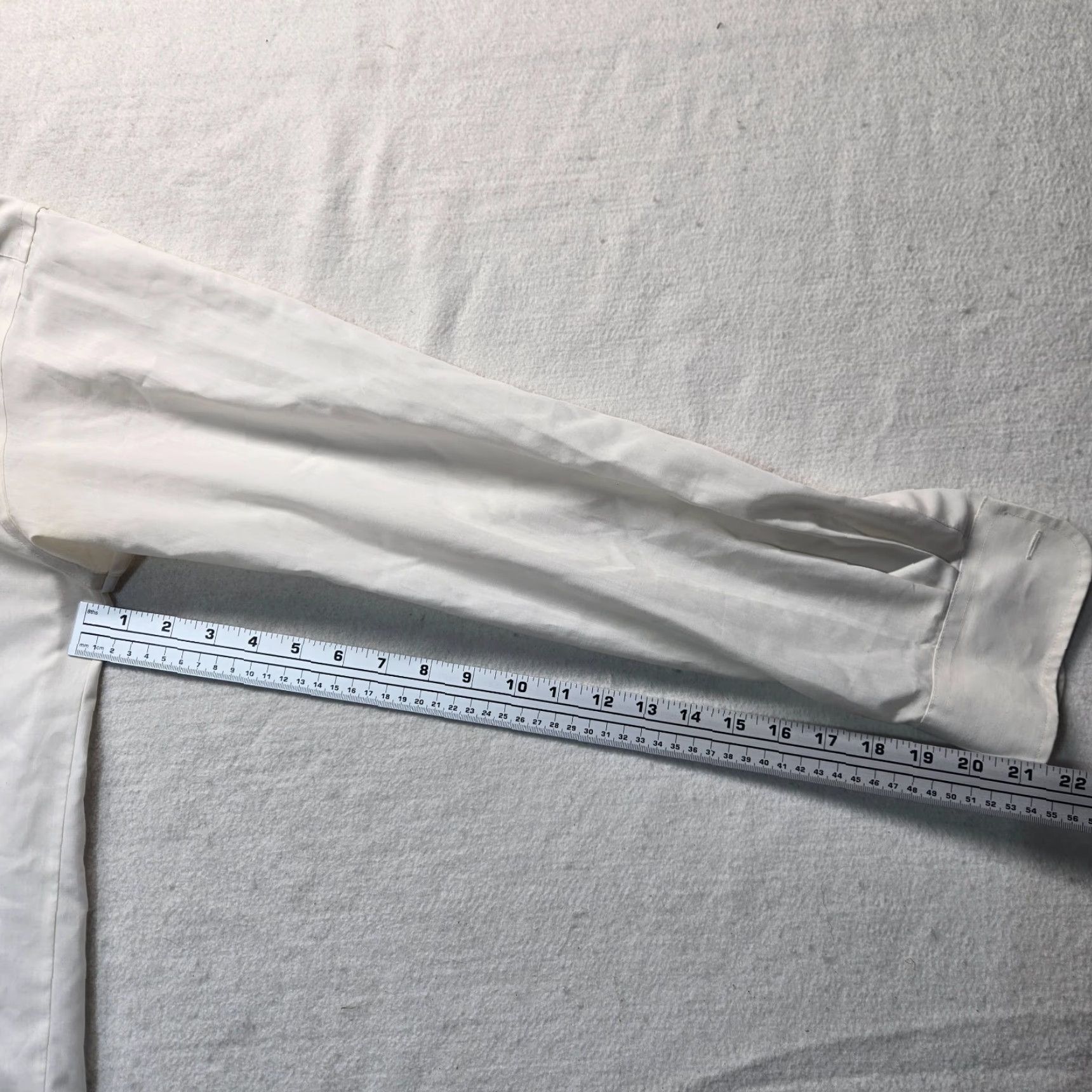 Vintage VINTAGE Claybrooke Shirt Mens Button-Down Long Sleeve White 15 32/35 Cotton Blend Pocket Casual Business Travel 90s Mens Size US M / EU 48-50 / 2 - 5 Thumbnail