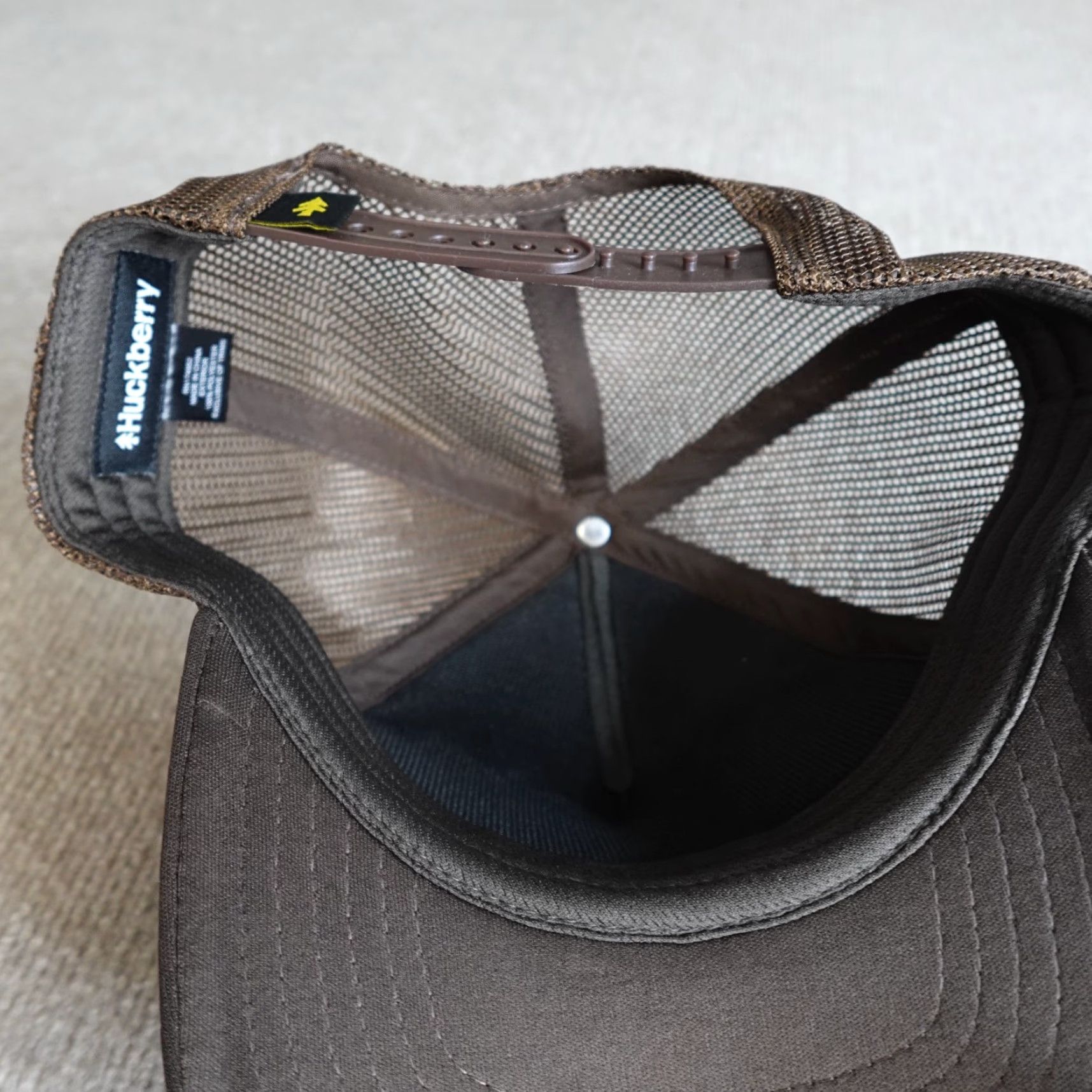 Huckberry VINTAGE Huckberry Hat Brown Trucker Adults One Size Adjustable Men Men Trucker Hat Brown Vintage 1960s Washington Georgetown Best Goods in the Capitol Size ONE SIZE - 3 Thumbnail