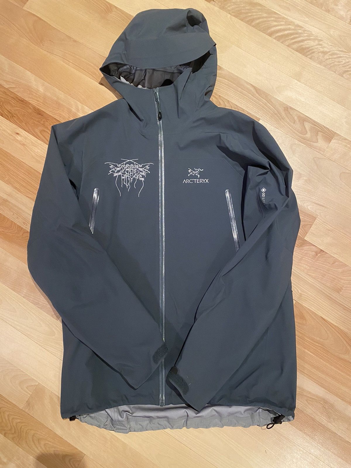 image of Going Ghost In The Suburbs X Arc’Teryx X Ggits in Grey, Men's (Size Large)