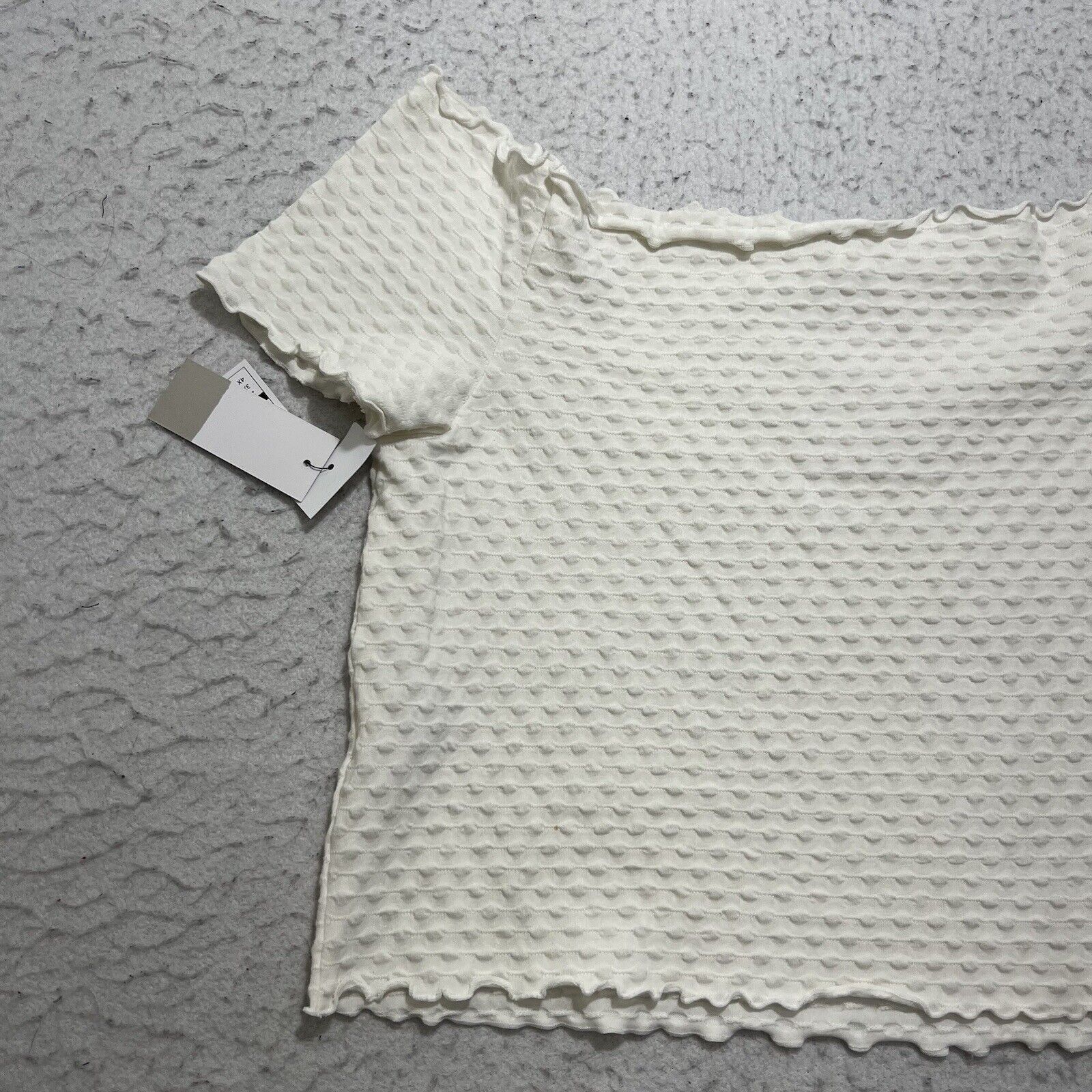 Nordstrom BP Off Shoulder Ivory Crop Top Lettuce Hem Shirt Size XL / US 12-14 / IT 48-50 - 11 Thumbnail