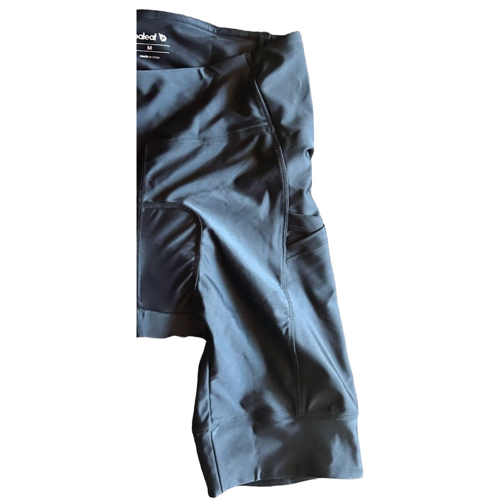 Vintage BALEAF Women Padded Running Spandex Shorts Workout Shorts Black Medium NWT New Size 28" / US 6 / IT 42 - 3 Thumbnail