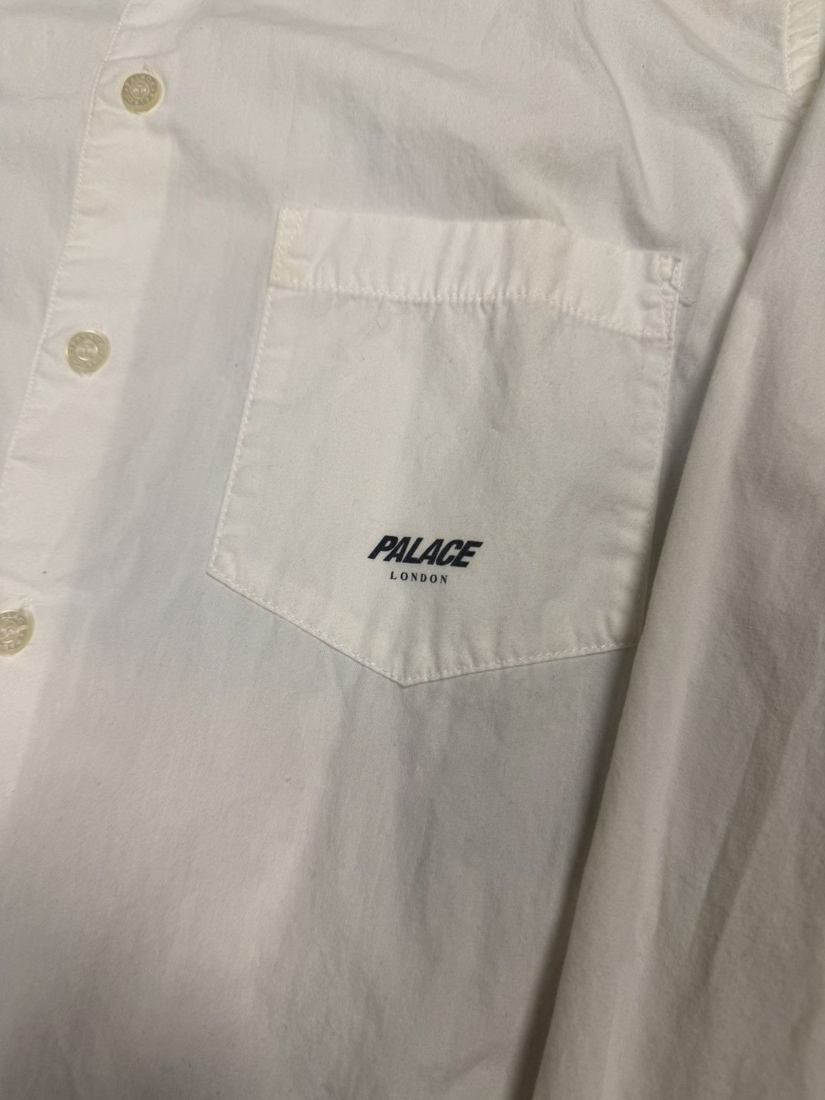 Palace Palace mural print button up Size US M / EU 48-50 / 2 - 4 Thumbnail