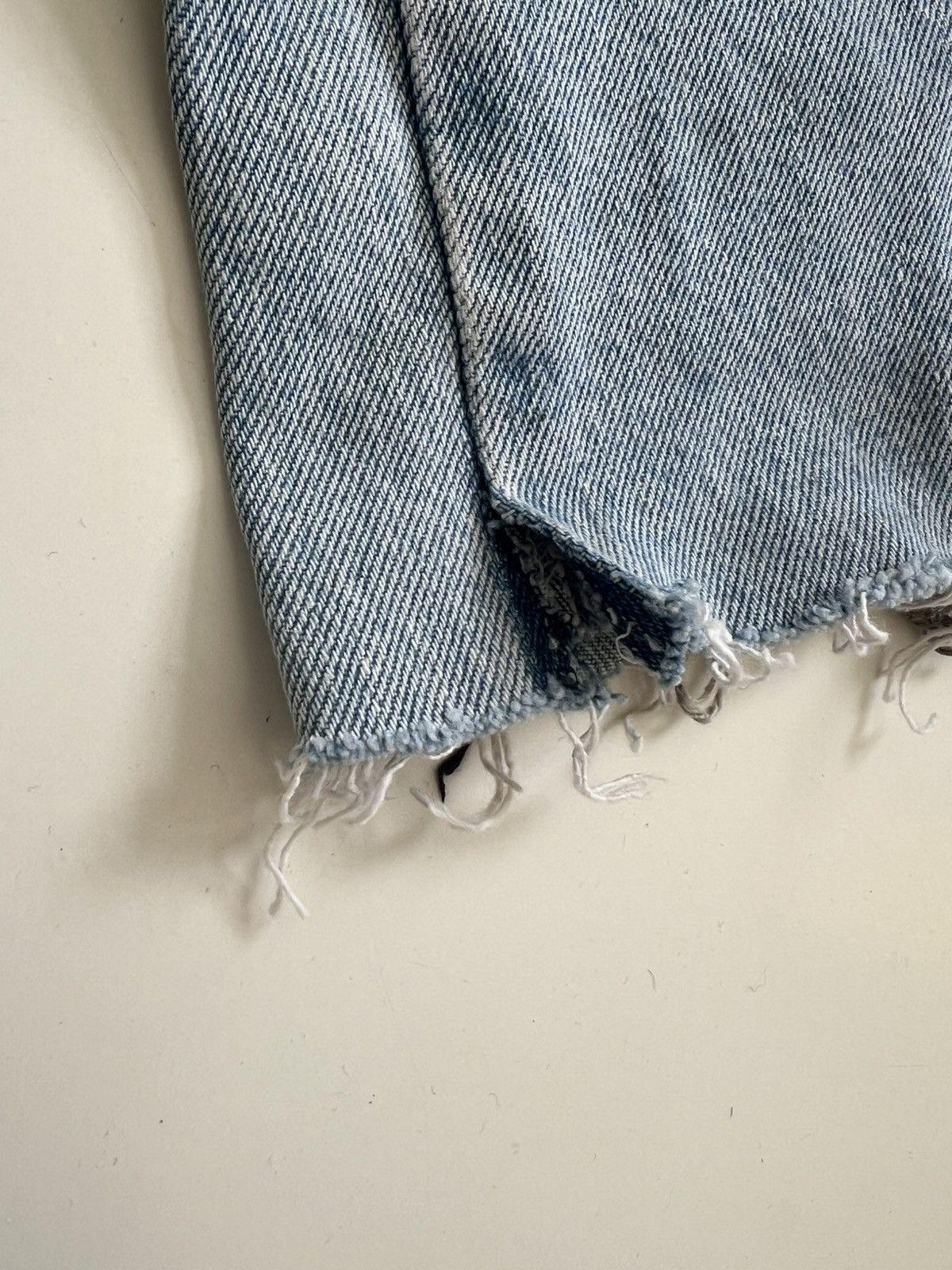 Levi's Vintage Levi’s 505 Thrashed Size US 34 / EU 50 - 6 Thumbnail