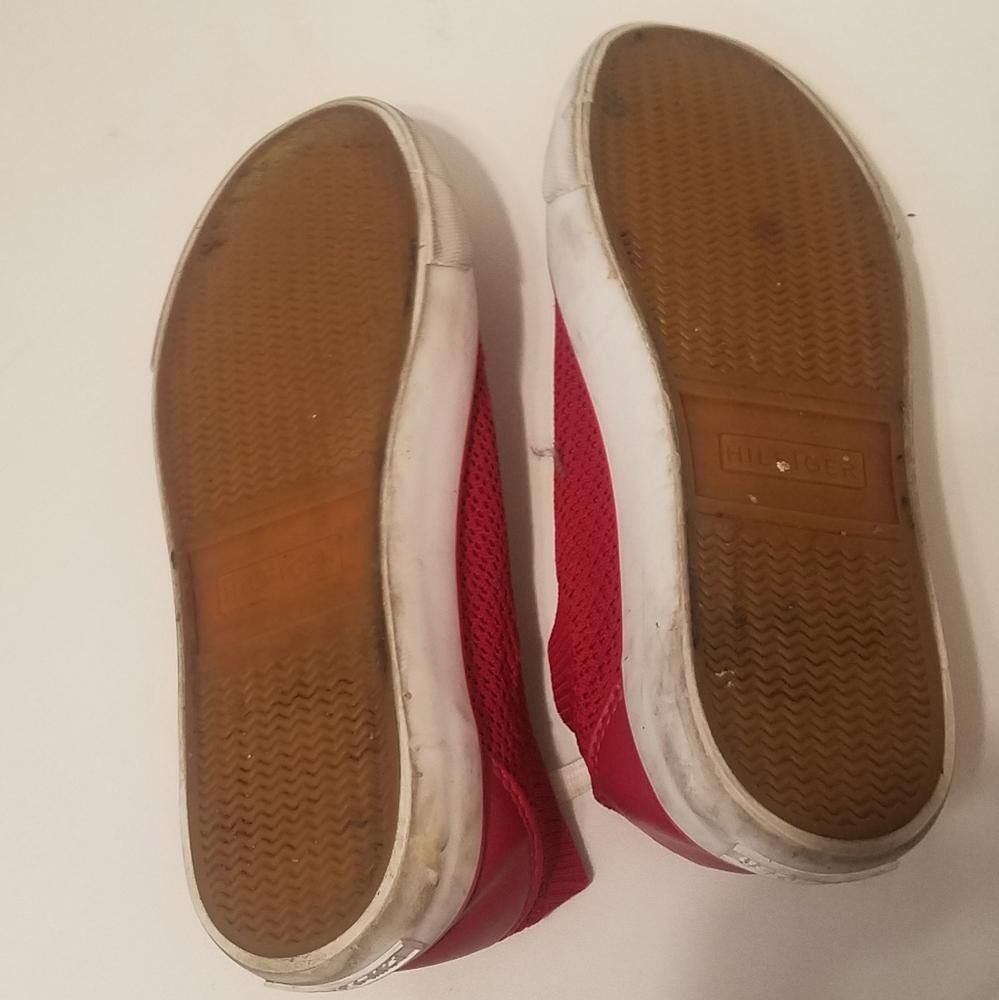 Designer Tommy Hilfiger Gessie Stylish Red Sneakers Size 8 Size US 8 / IT 38 - 4 Thumbnail