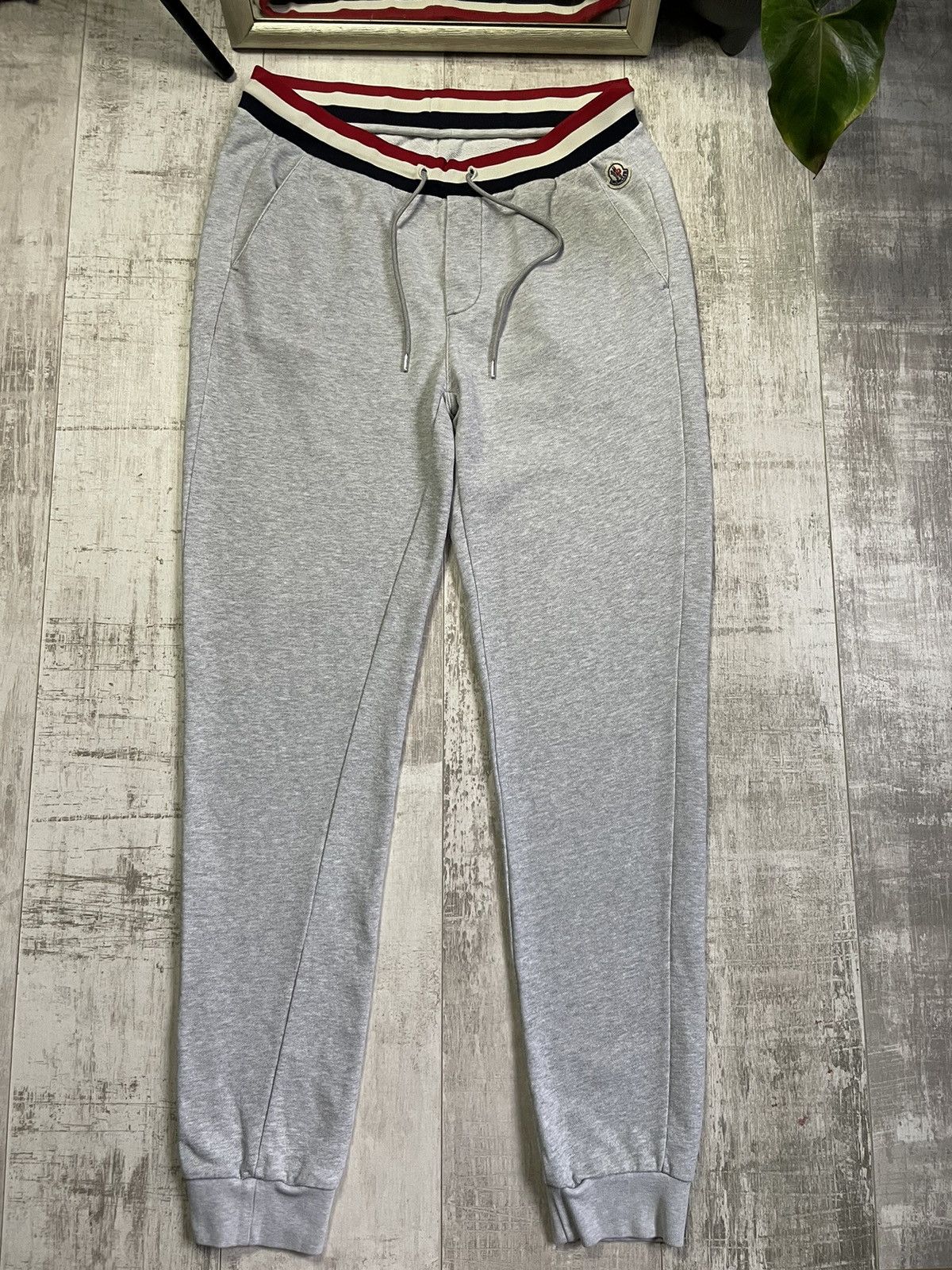 Moncler Moncler Tricolour Grey Joggers Size US 36 / EU 52 - 1 Thumbnail
