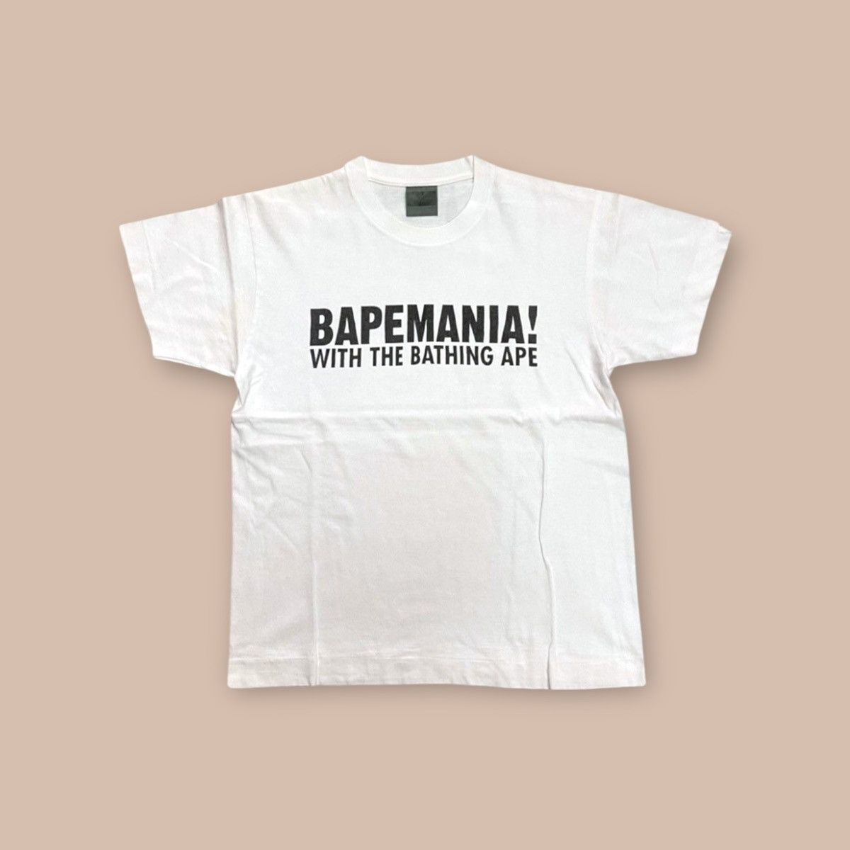 Bape A Bathing Ape "BAPEMANIA" Tee Size US M / EU 48-50 / 2 - 1 Thumbnail