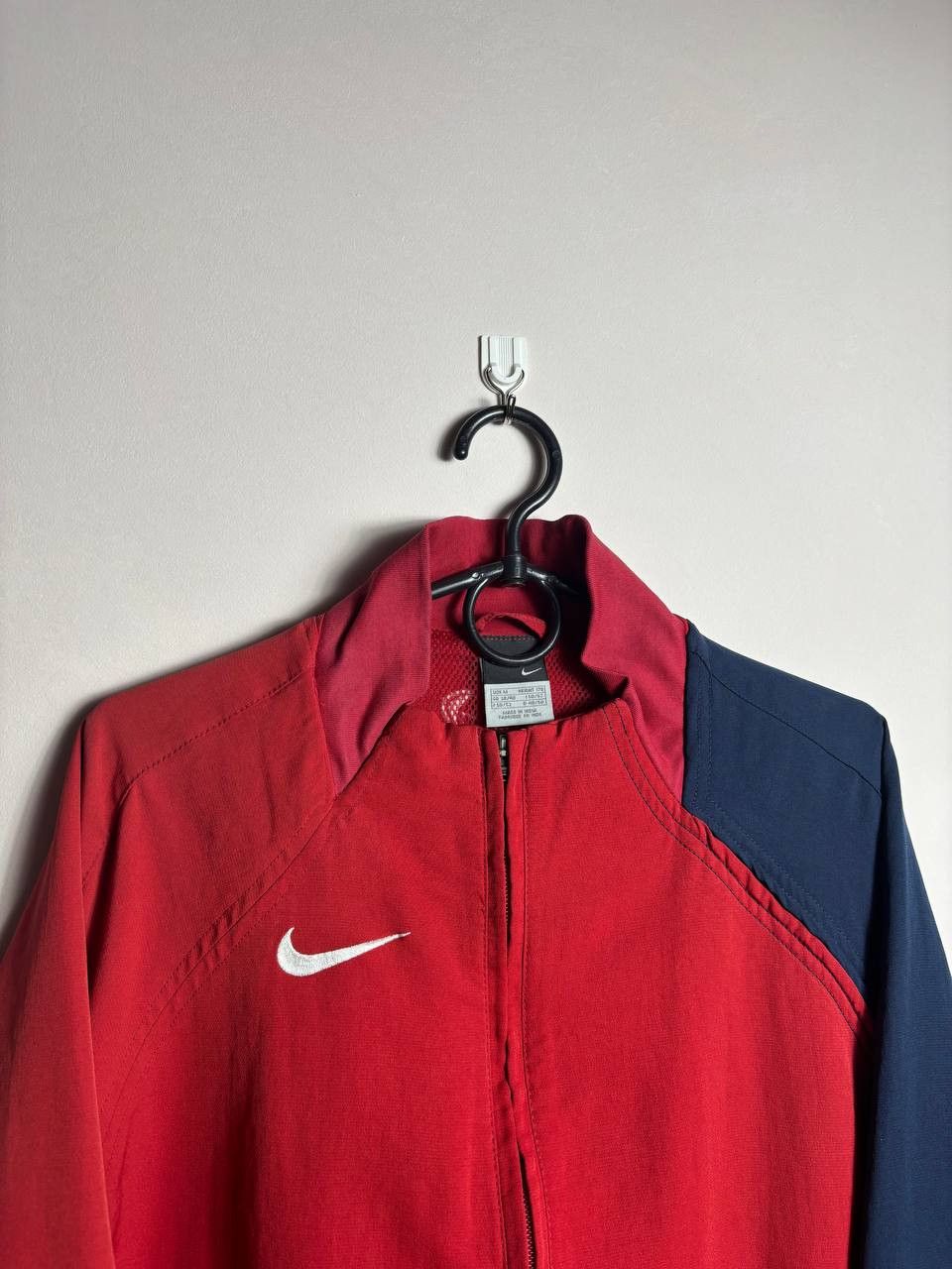 Nike 90's Vintage Nike Nylon Light Zip-Up Jacket Size US M / EU 48-50 / 2 - 2 Thumbnail