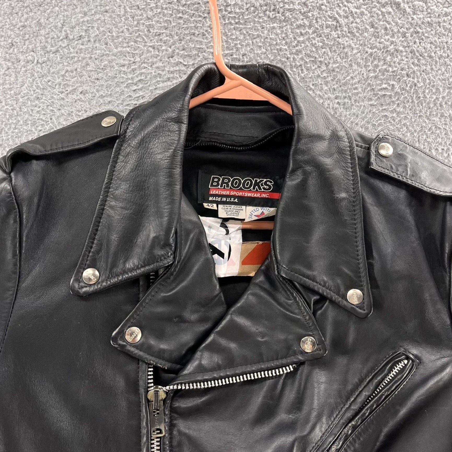 VINTAGE Brooks Biker Leather Jacket Mens Large Black Grunge 90s