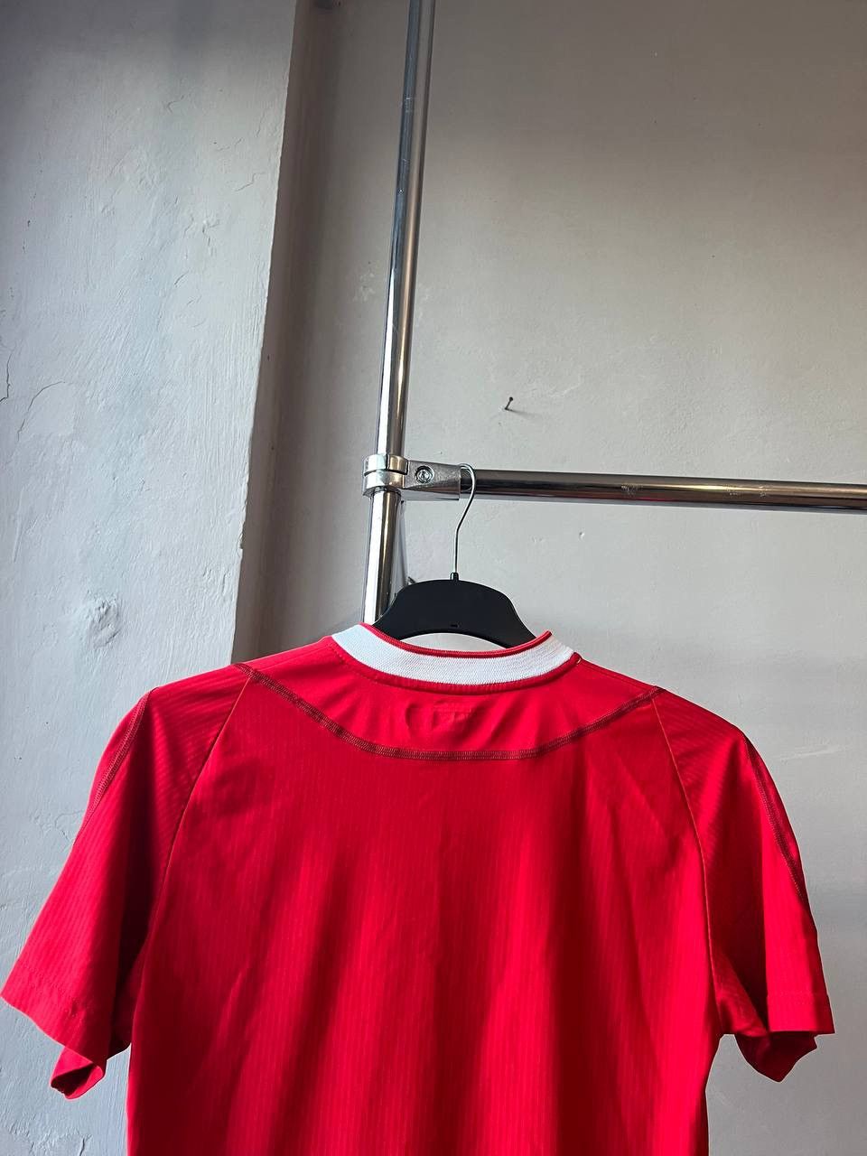 Reebok 2002/04 LIVERPOOL FC HOME SOCCER JERSEY FOOTBALL SHIRT SZ S Size US S / EU 44-46 / 1 - 13 Thumbnail