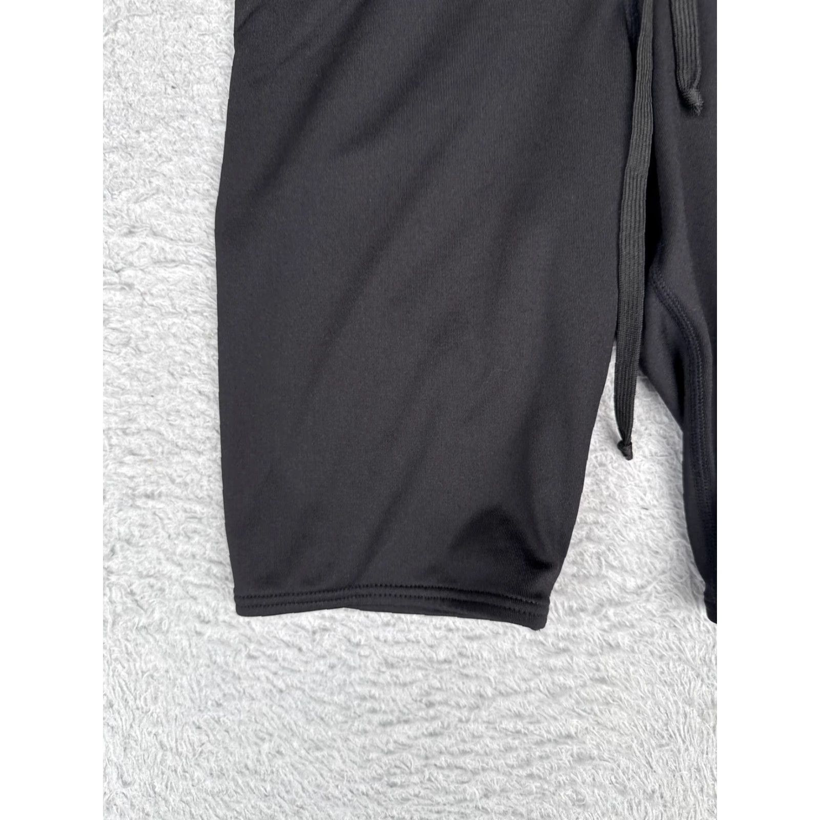 Vintage TYR Mens Swim Jammers 28 Black Racing Jammer Shorts Drawstring Lined Team Patch Jammer Bottoms Sports Mens (Men) Size US 28 / EU 44 - 3 Thumbnail