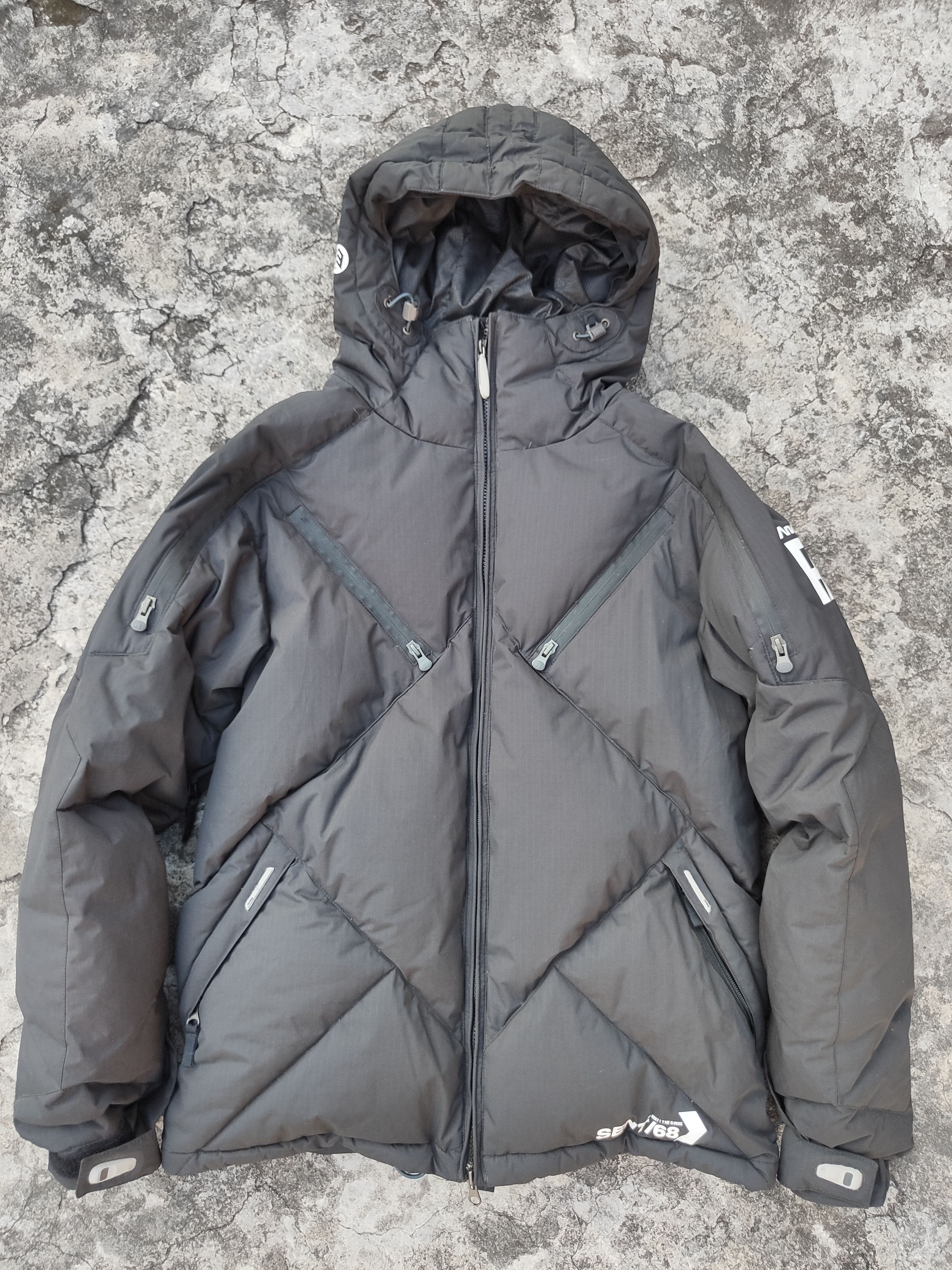 Burton Burton Analog Down Jacket Size US S / EU 44-46 / 1 - 1 Thumbnail