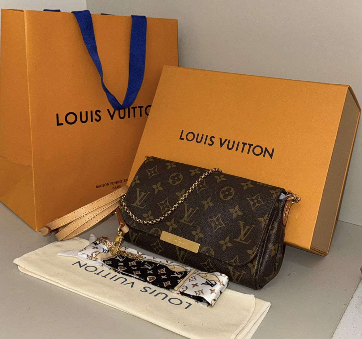Louis Vuitton Louis Vuitton Favorite shoulder bag Size ONE SIZE - 1 Thumbnail