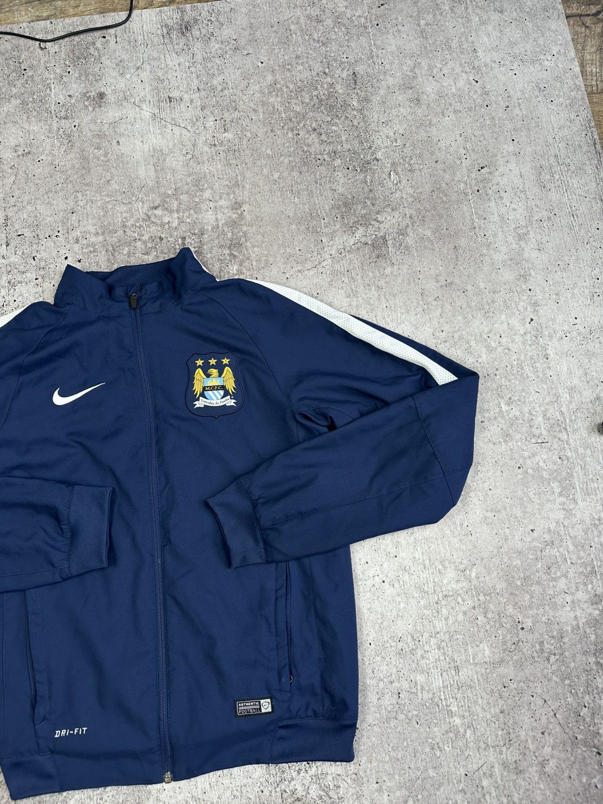 Nike 2014/15 Nike Manchester City Vintage Training Track Jacket Size US S / EU 44-46 / 1 - 3 Thumbnail