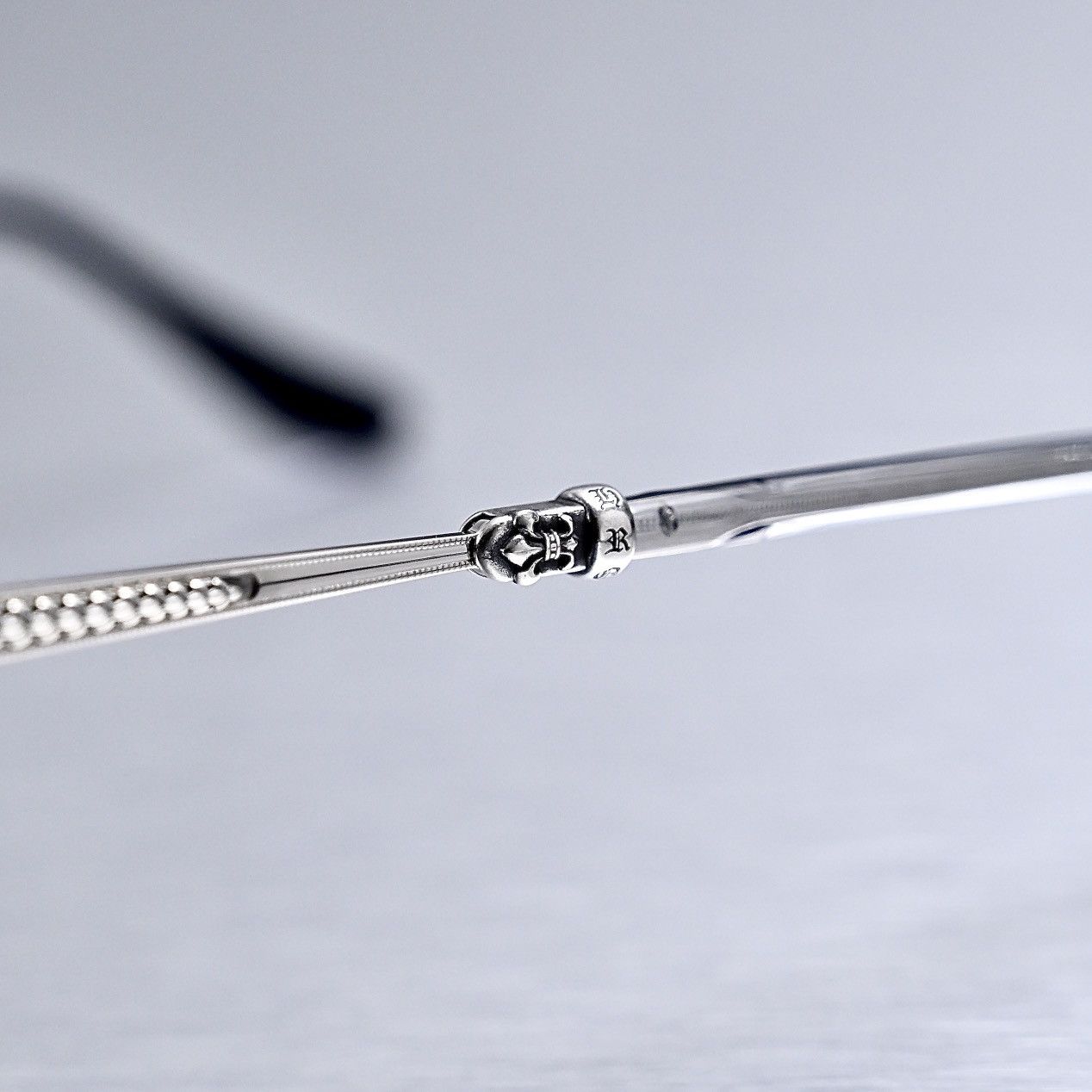 Chrome Hearts CHROME HEARTS STRAPADICTOME GLASSES Size ONE SIZE - 8 Thumbnail