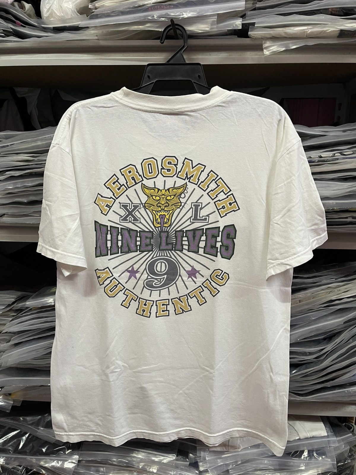 Vintage Vintage 90s Aerosmith " Nine Lives "Tour🔥🔥🔥 Size US L / EU 52-54 / 3 - 6 Thumbnail