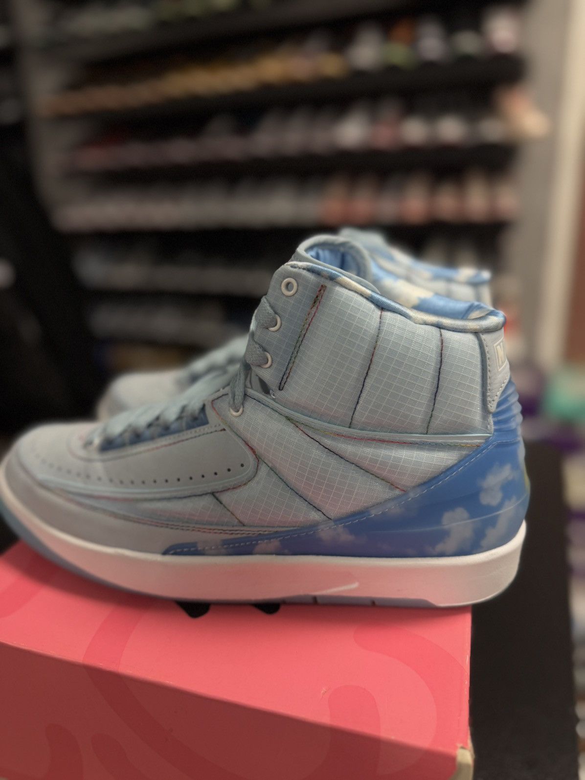 Jordan Brand × Nike Jordan 2 J Balvin Size 10.5 (DQ7691-419) Light Up Size US 10.5 / EU 43-44 - 6 Thumbnail