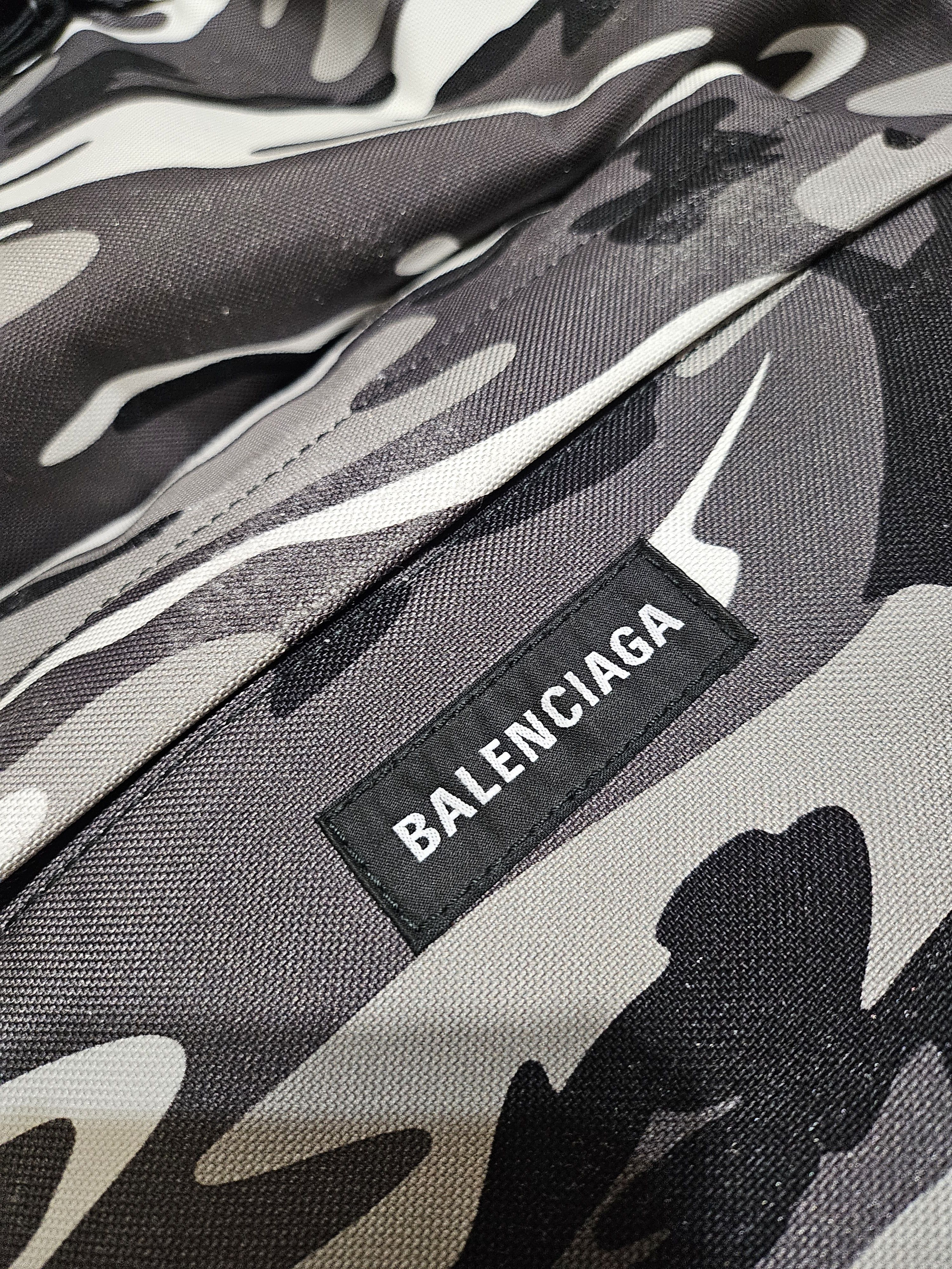 Balenciaga Balenciaga Explorer Backpack Camo Print Distressed Size ONE SIZE - 4 Thumbnail