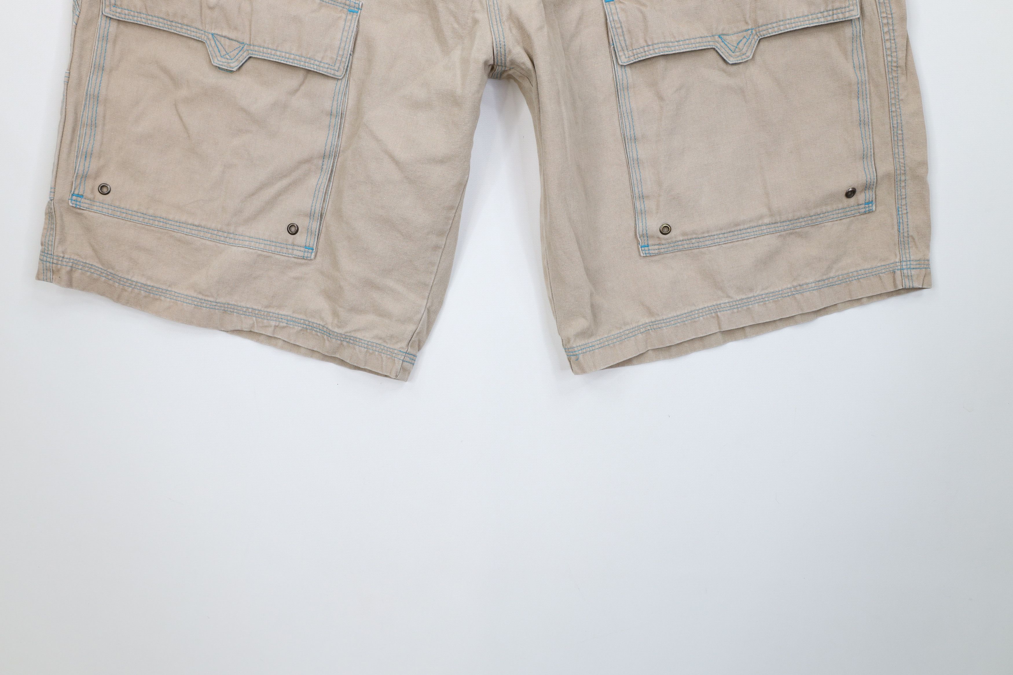 Vintage Vintage 90s Y2K Streetwear Pocket Skateboard Cargo Shorts Size US 36 / EU 52 - 4 Thumbnail
