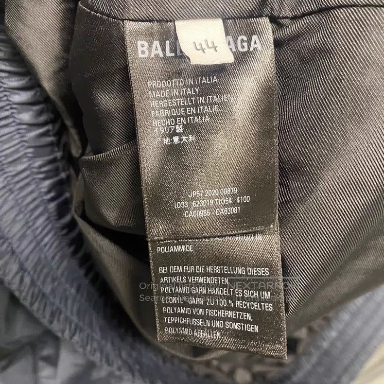 Balenciaga Balenciaga Black and Blue Double-Layered Retro Jacket Scho Size US S / EU 44-46 / 1 - 4 Thumbnail