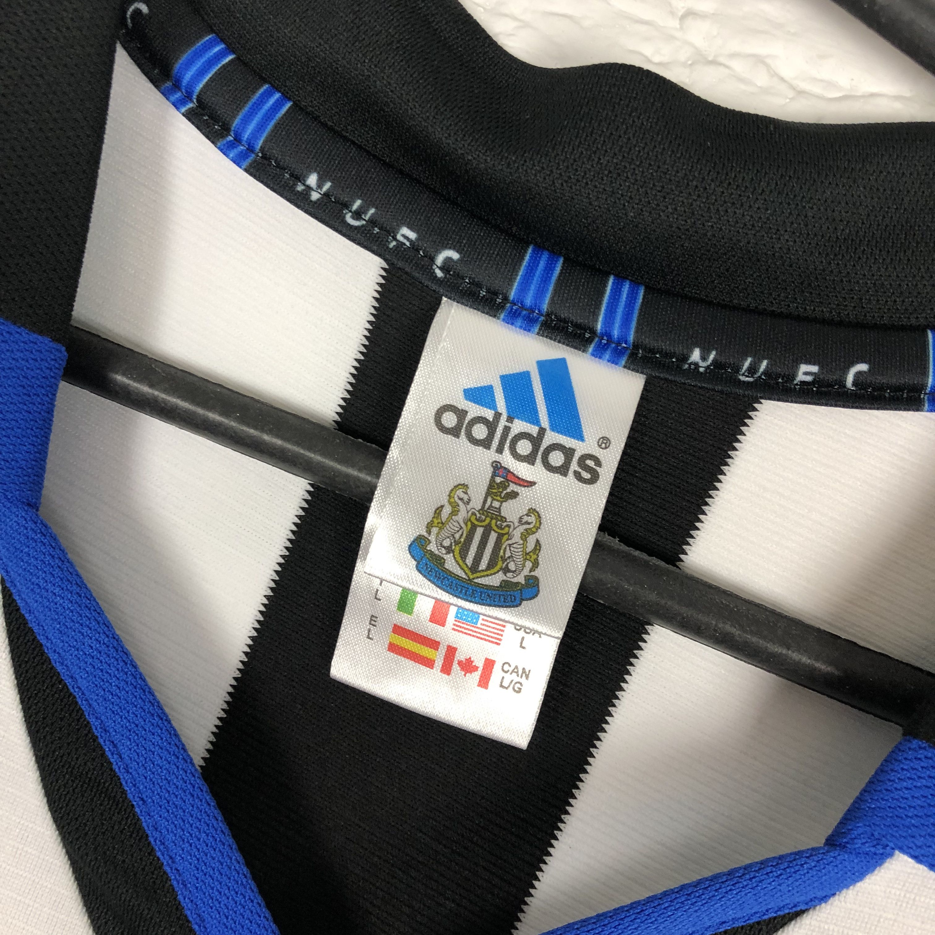 Adidas Retro copy Newcastle United Adidas 1999 2000 home jersey Size US M / EU 48-50 / 2 - 6 Thumbnail