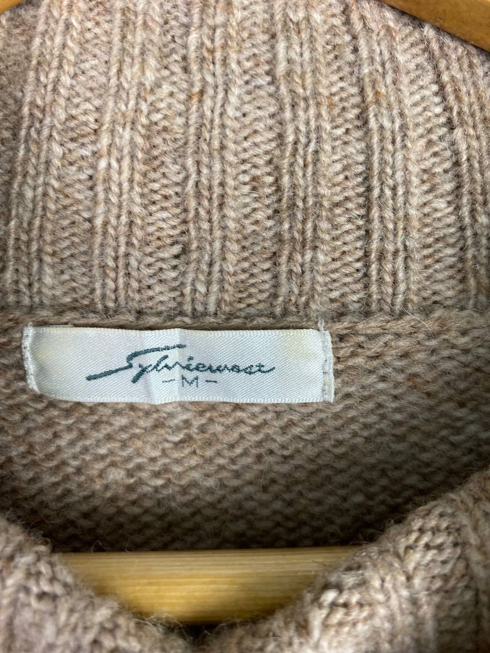 Japanese Brand vintage japanese brands knitwear wool nice design Size M / US 6-8 / IT 42-44 - 5 Thumbnail
