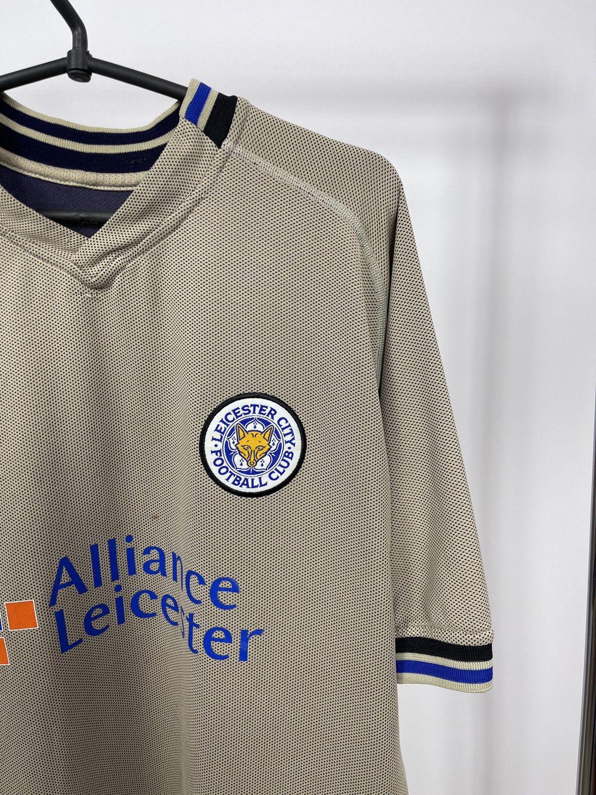 Le Coq Sportif Leicester City Away 2004 Soccer Le Coq Sportif Sz XL Size US XL / EU 56 / 4 - 2 Thumbnail