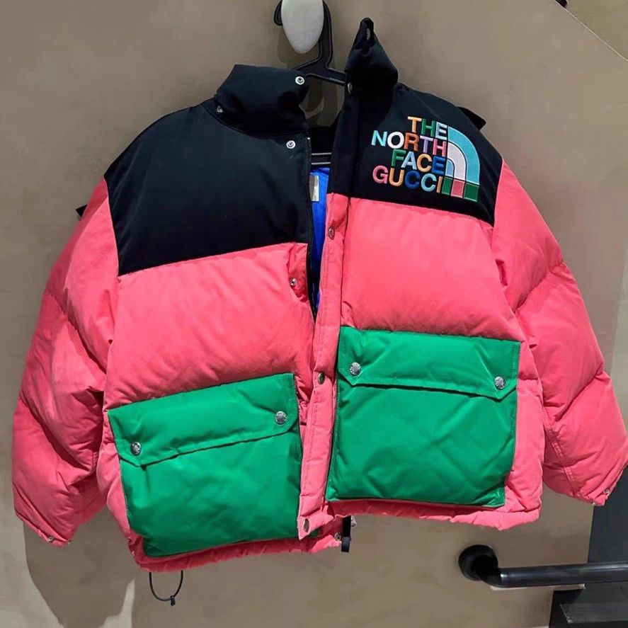 Gucci Gucci x TNF down jkt red/blue/green colorblock M Size M / US 6-8 / IT 42-44 - 1 Thumbnail