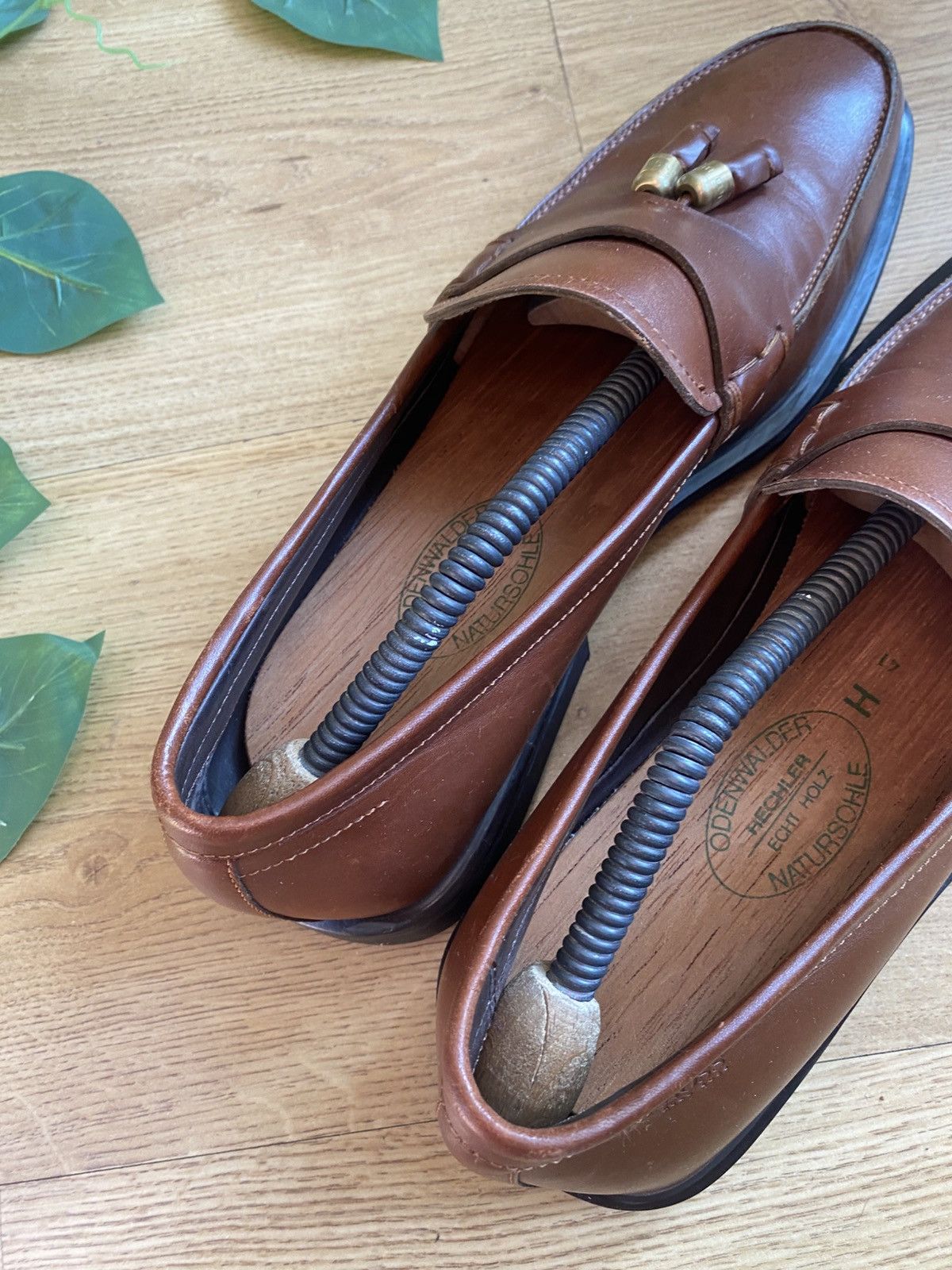 Hugo Boss Hugo Boss Classic Tassel Loafers Size US 7.5 / EU 40-41 - 8 Thumbnail