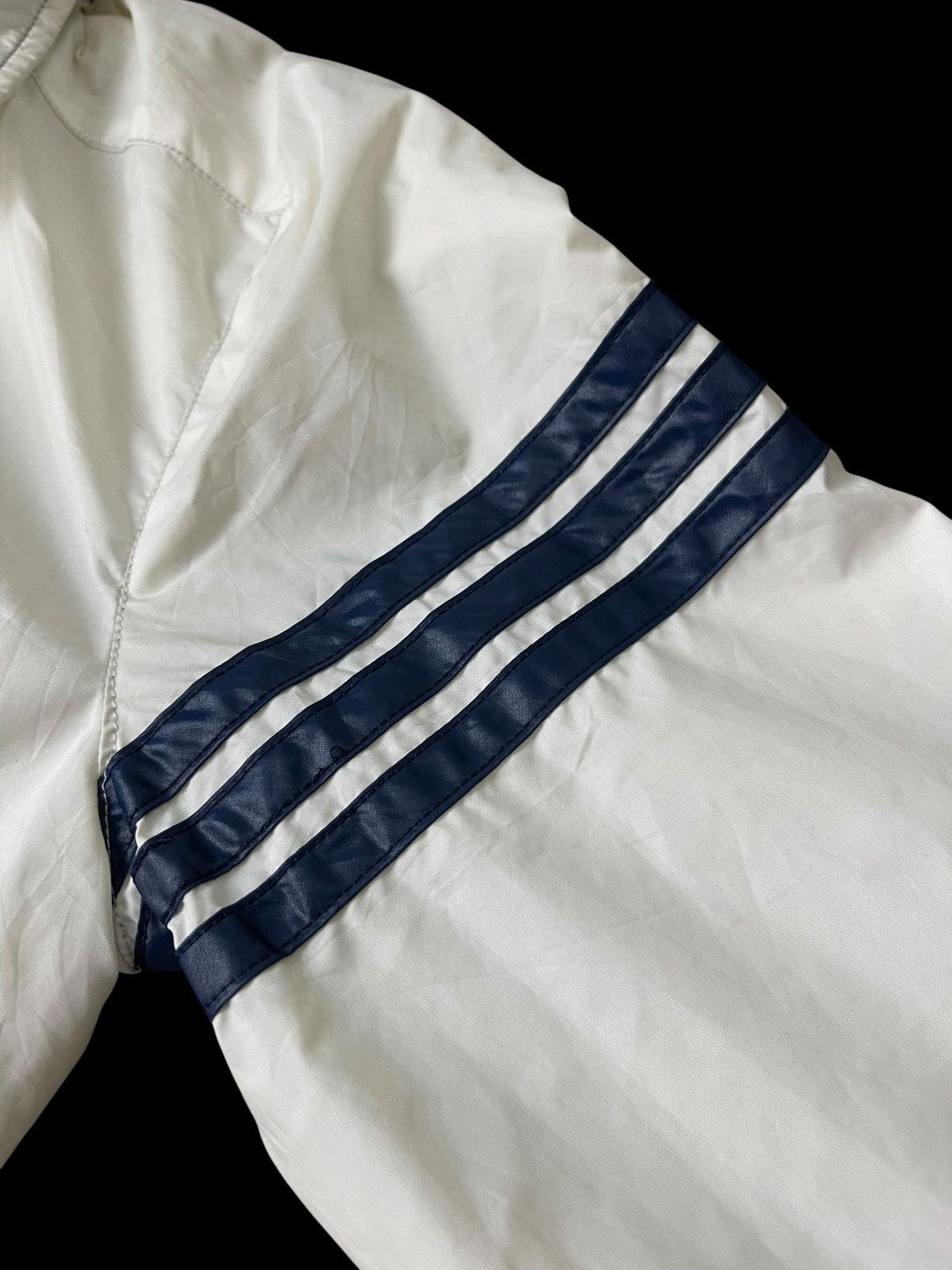 Adidas Vintage Adidas Windbreaker Hoodie Streetwear Size US M / EU 48-50 / 2 - 6 Thumbnail