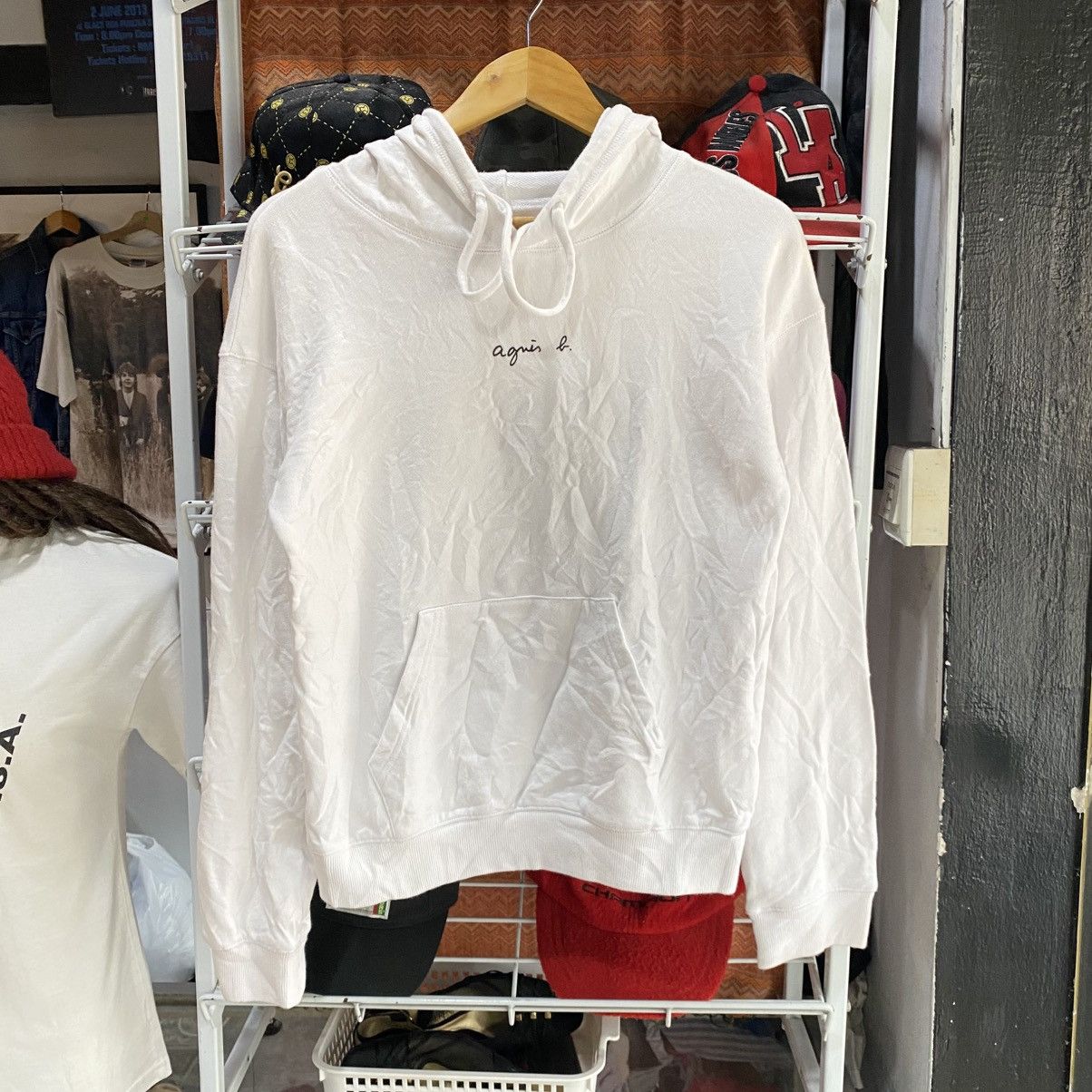 agnes b. Agnes B Paris Centre Logo Pullover Hoodie Size US S / EU 44-46 / 1 - 1 Thumbnail