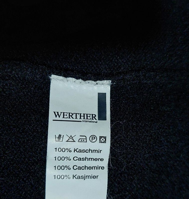 Other 100% cashmere sweater vest black vintage comfortable unique Size US L / EU 52-54 / 3 - 3 Thumbnail