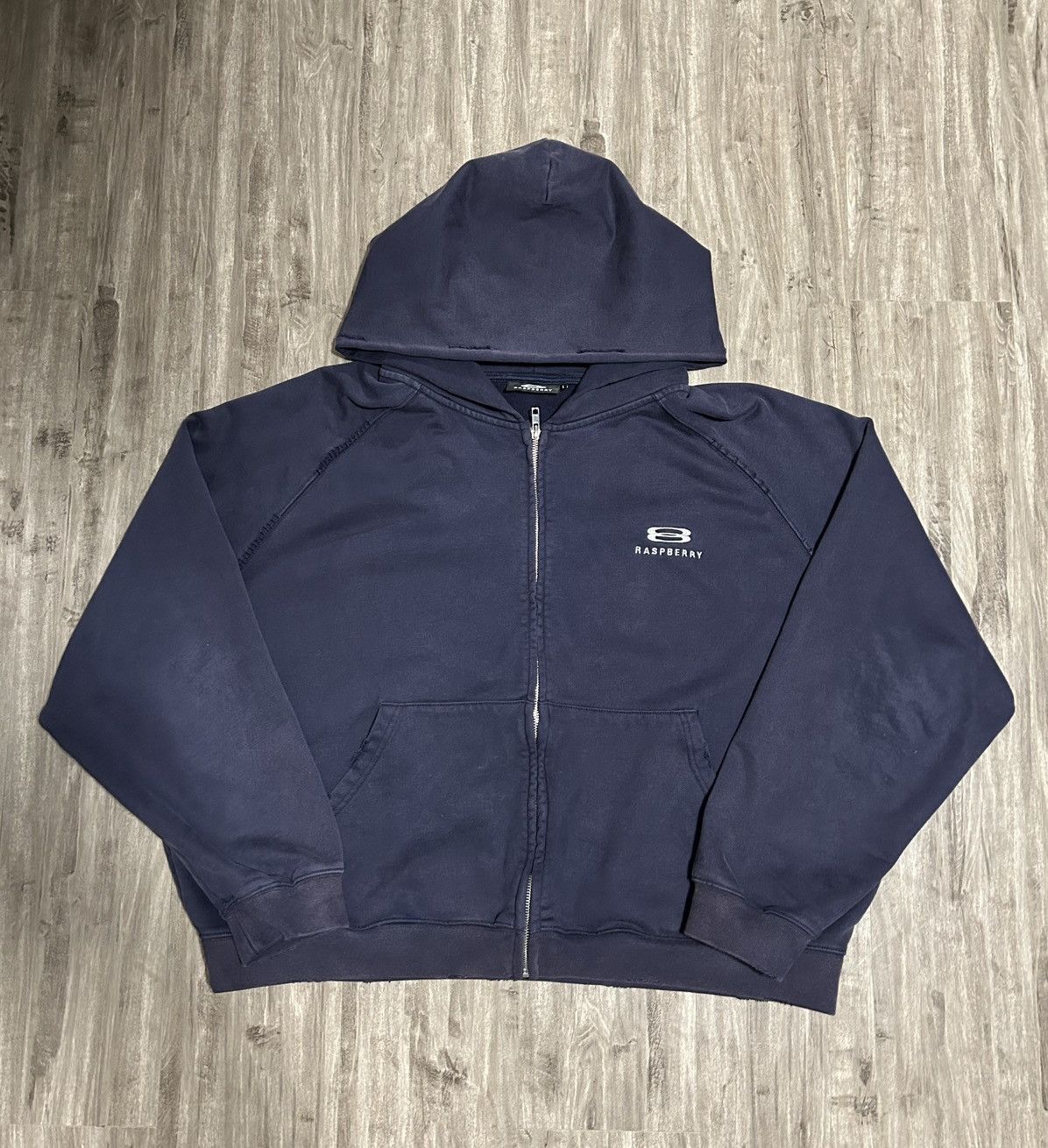 The GV Gallery GV Gallery Tank Zip Up Size US L / EU 52-54 / 3 - 1 Thumbnail