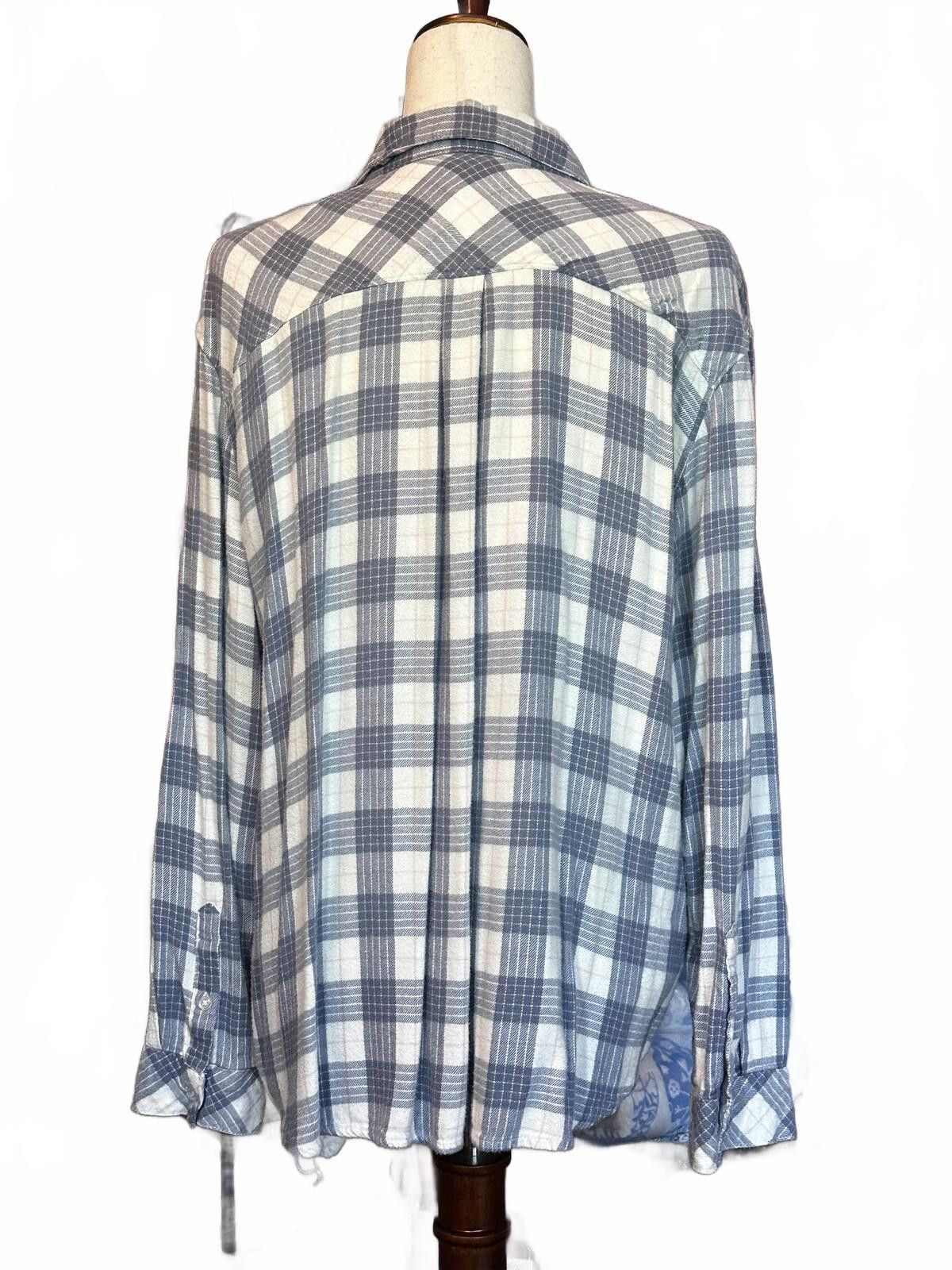 Other Market & Spruce XL Gray and White Plaid Button-Up Shirt Size XL / US 12-14 / IT 48-50 - 2 Thumbnail