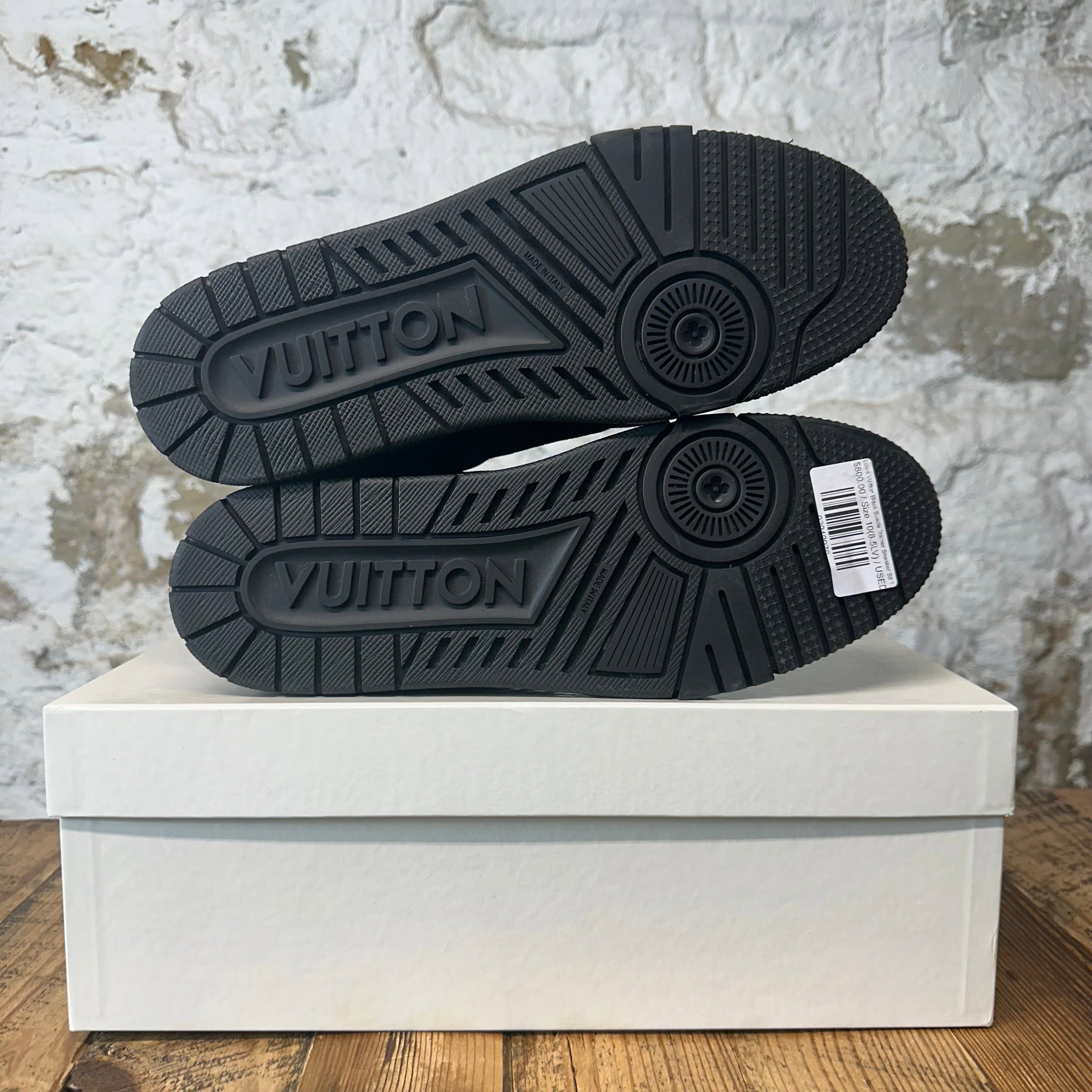 Louis Vuitton Louis Vuitton Black Suede Trainer Sneaker Sz 10 (8.5LV) Size US 10 / EU 43 - 5 Thumbnail