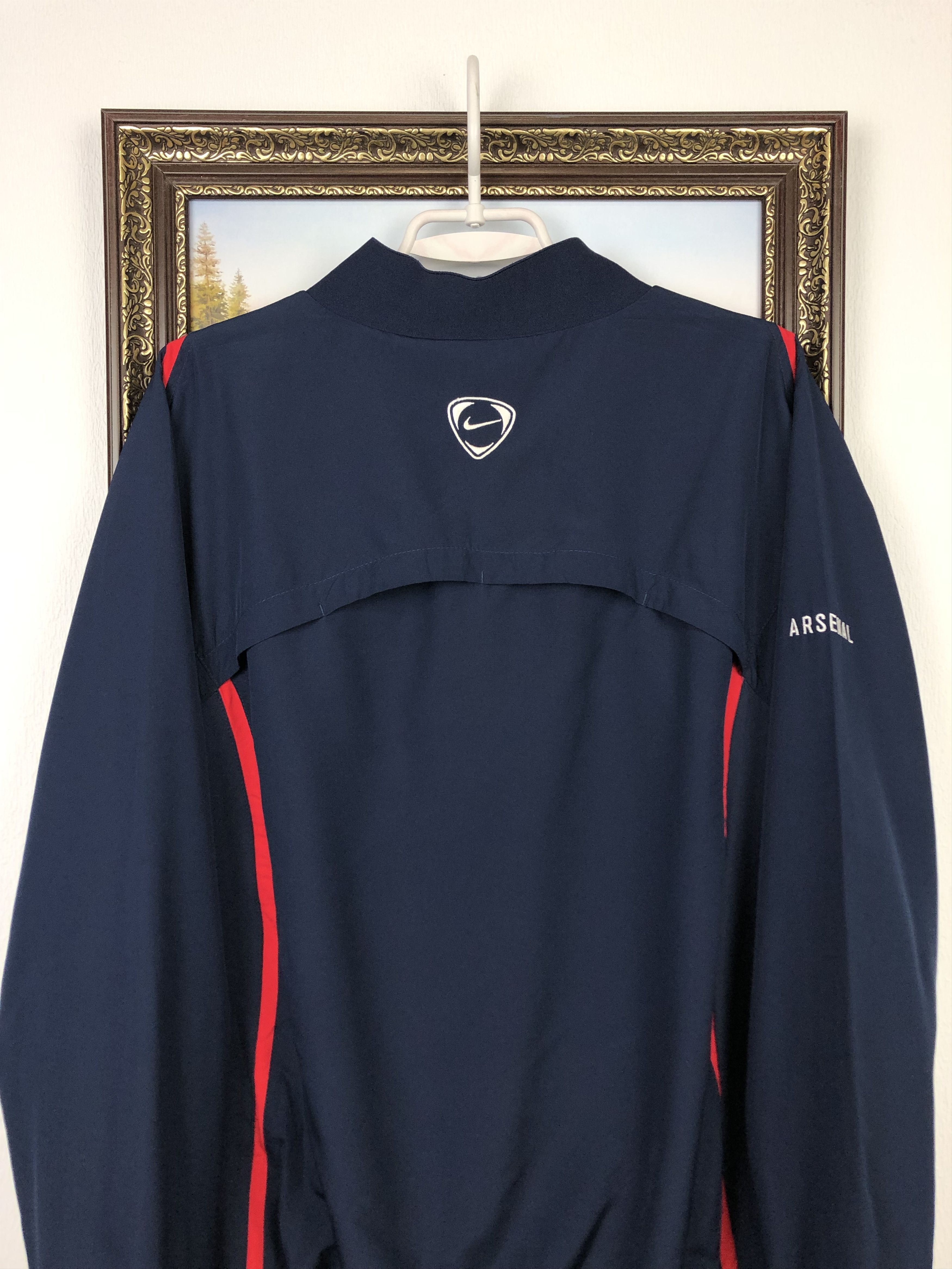 Nike Vintage Nike Arsenal Football Jacket Soccer Track Top Mens Size US L / EU 52-54 / 3 - 14 Thumbnail