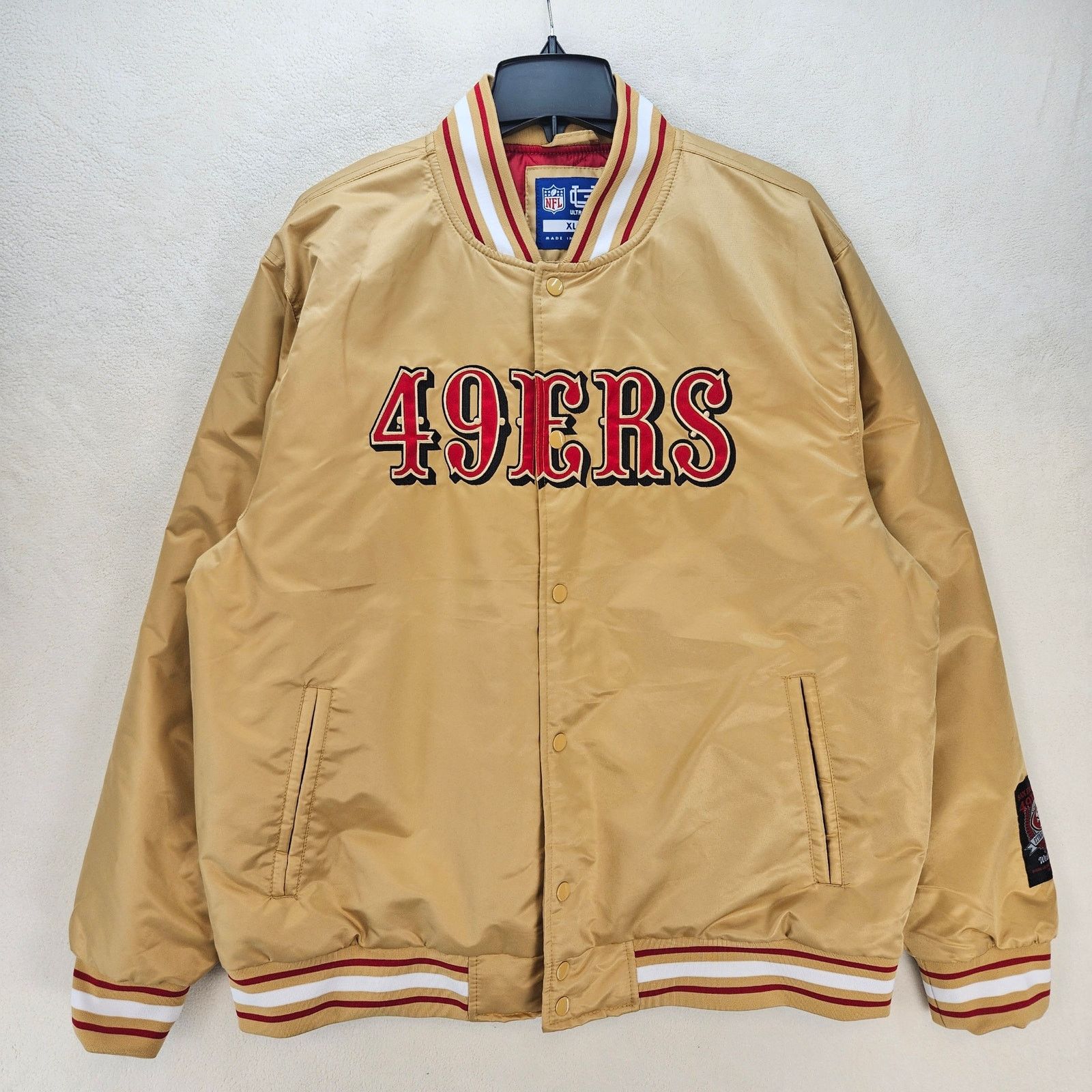 Mind Games ULTRA GAME MEN'S X-LARGE SAN FRANCISCO 49ERS VARSITY SATIN Size US XL / EU 56 / 4 - 1 Thumbnail