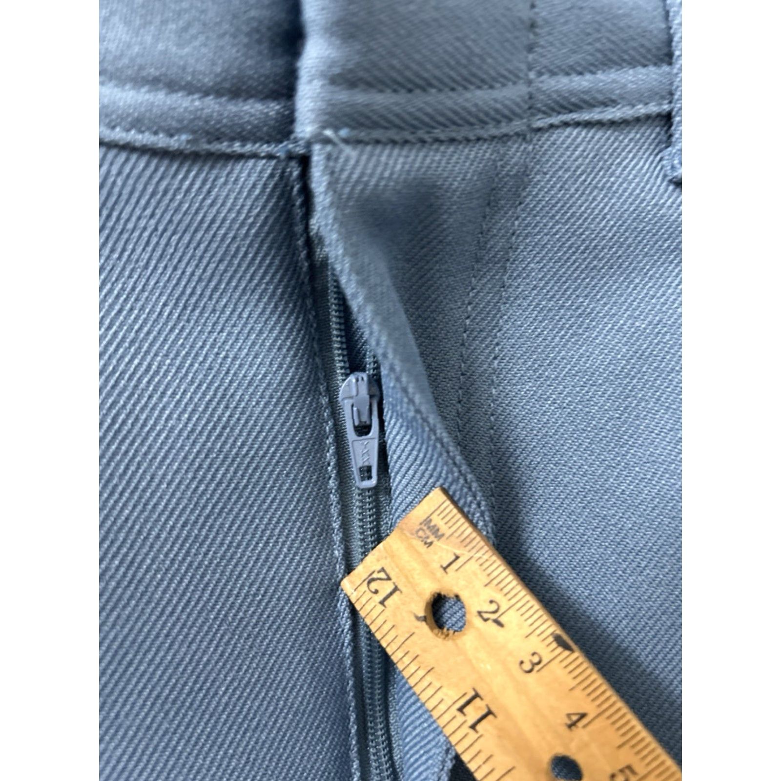 Vintage Scandia Woods Jeans Mens 52x33 Blue Comfort Fit Heavyweight Stretch Zipper Button Denim Pockets Logo YKK Size US 36 / EU 52 - 4 Thumbnail