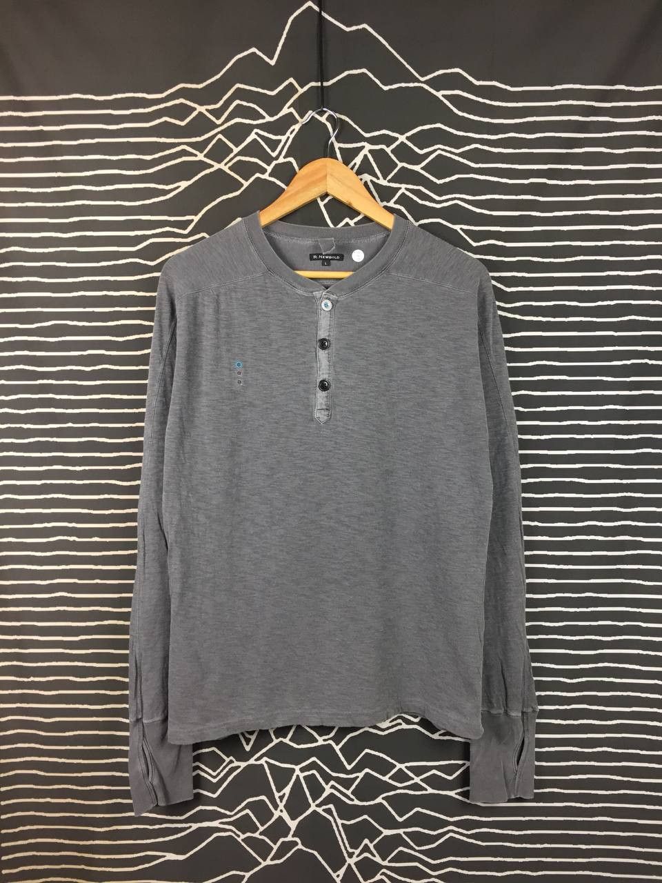 R.Newbold R. Newbold Slub Cotton Long Sleeve Henley Tee Size L Size US L / EU 52-54 / 3 - 2 Thumbnail