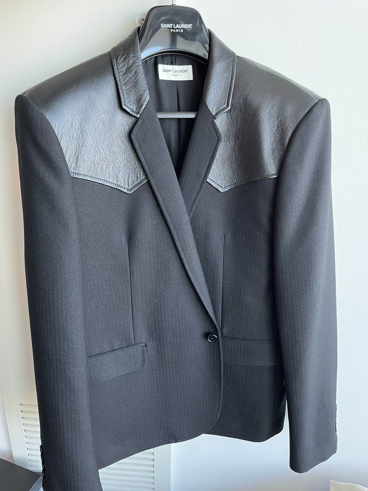 Saint Laurent Paris $4k+ Super Runway Brand NEW Travis Scott Leather Blazer Size US L / EU 52-54 / 3 - 12 Thumbnail