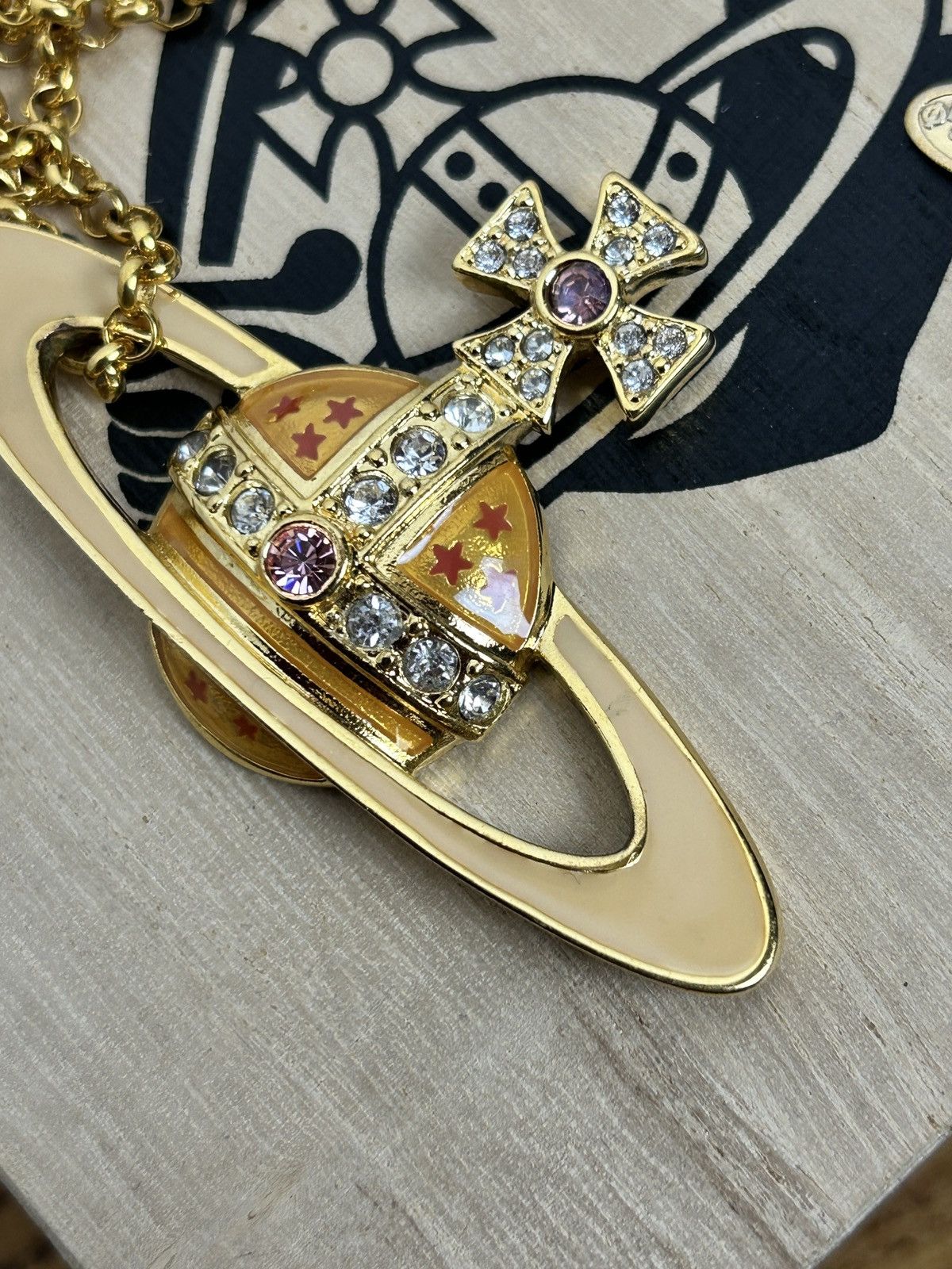 Vivienne Westwood Vintage Vivienne Westwood Large Enamel Orb Pendant Necklace Size ONE SIZE - 2 Thumbnail