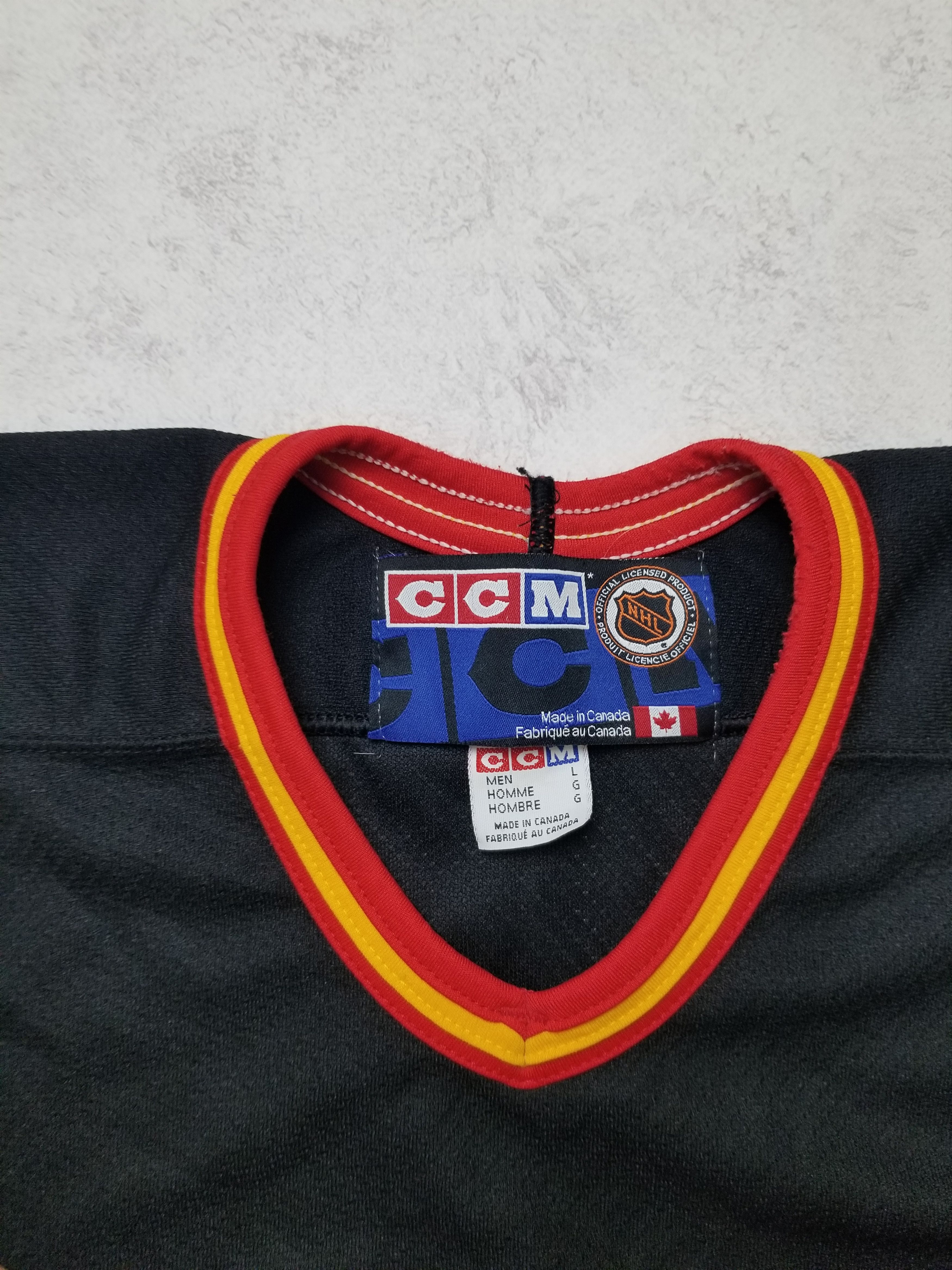 Ccm Vintage CCM Calgary Flames Blasty Horse Head Jersey Size US L / EU 52-54 / 3 - 13 Thumbnail