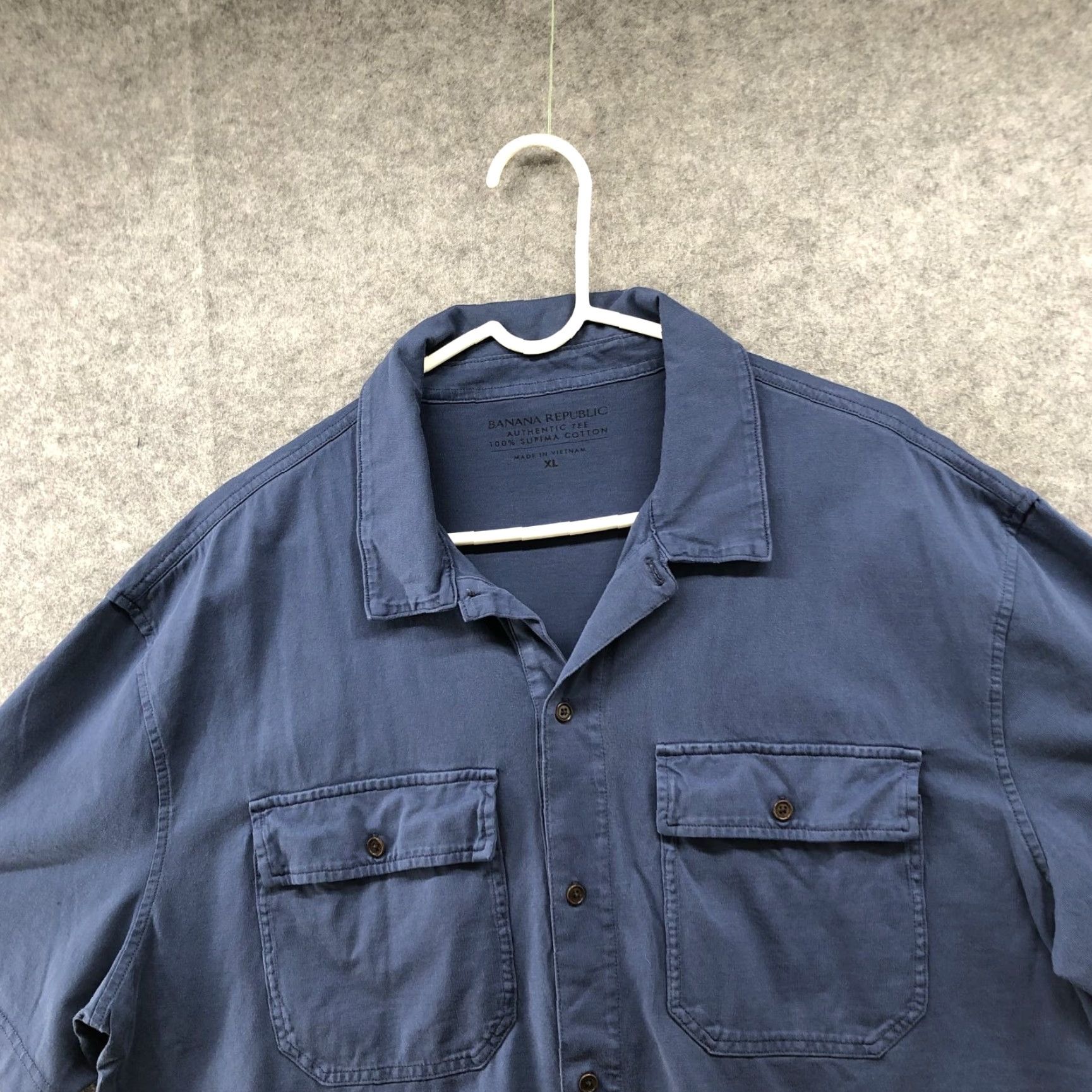 Banana Republic Banana Republic Authentic Tee Mens XL Supima Cotton Blue Short Sleeve Button Shirt Size US 36 / EU 52 - 3 Thumbnail
