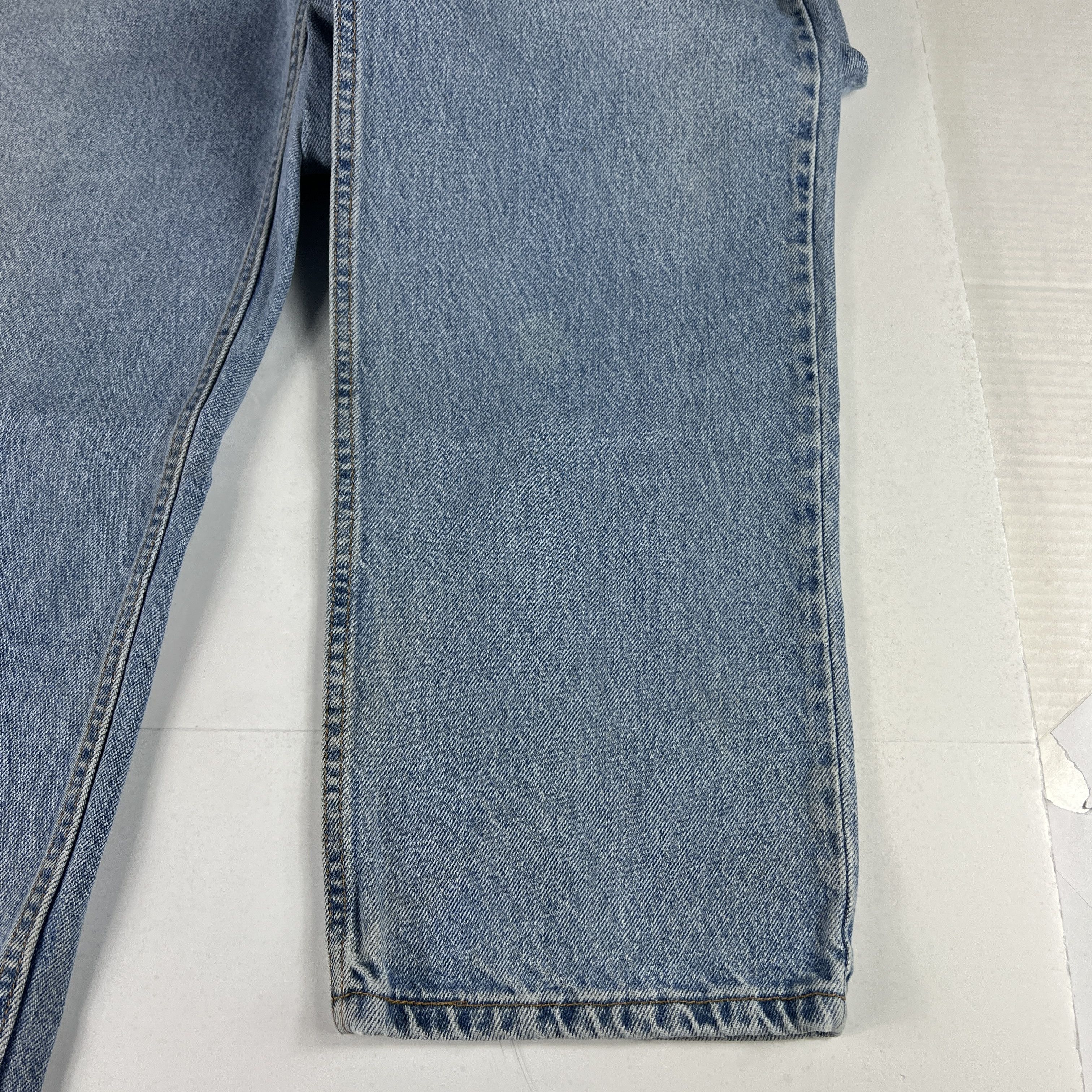 Levi's × Vintage Y2K Levi's Jeans 550 Relaxed Light Blue Faded Cotton Denim Size US 35 - 8 Thumbnail