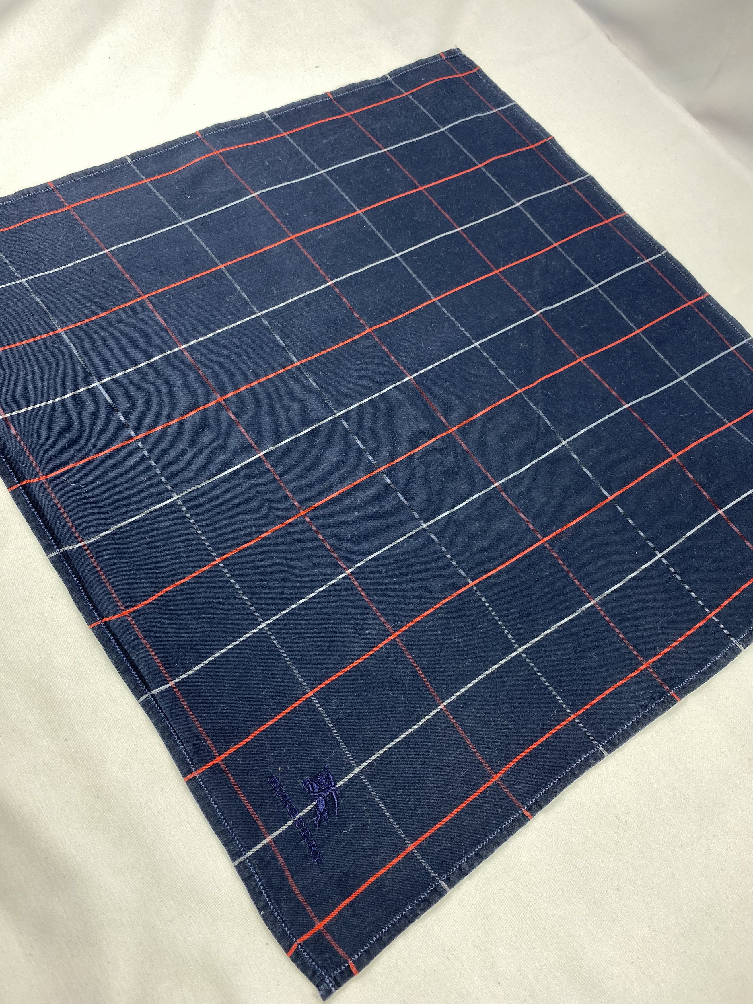 Burberry Burberry Handkerchiefs / Bandana / Neckerchief Size ONE SIZE - 4 Thumbnail