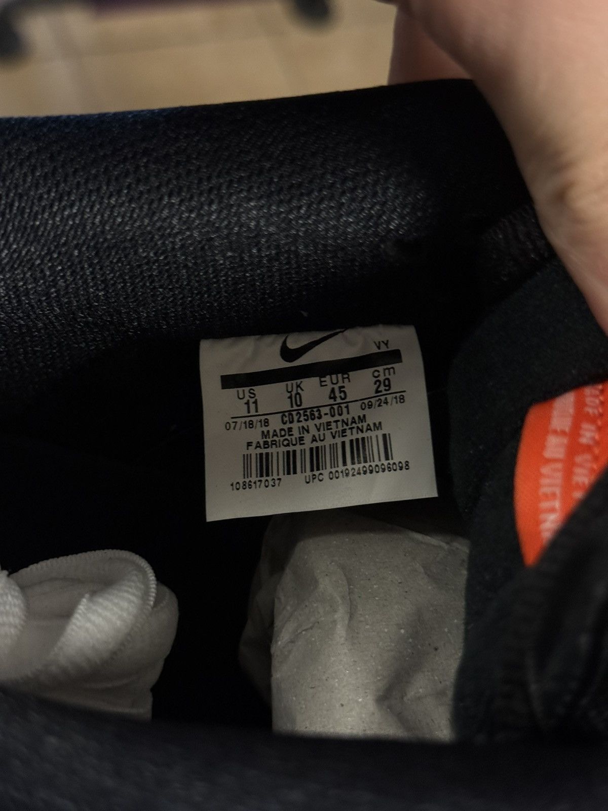 Nike Mens Size 11 - Nike SB Dunk Low Pro Black Gum Orange Label Size US 11 / EU 44 - 11 Thumbnail