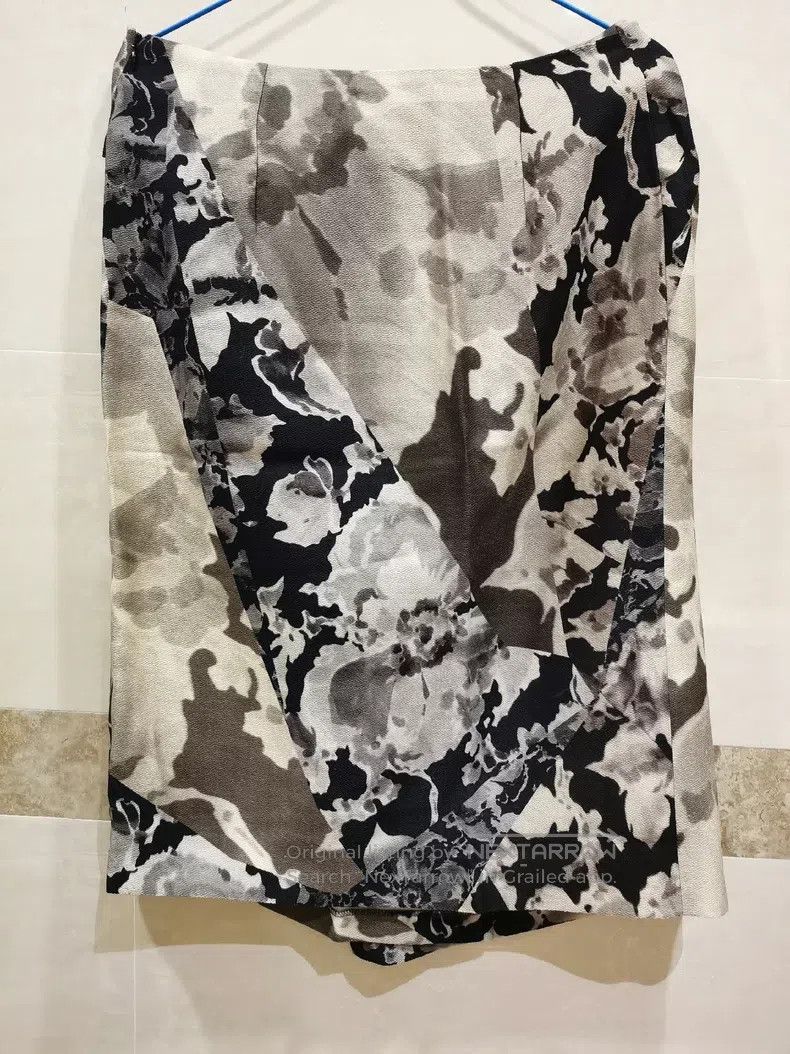 Dries Van Noten Dries Van Noten Wool Silk Printed Midi Skirt Size 39" - 2 Thumbnail