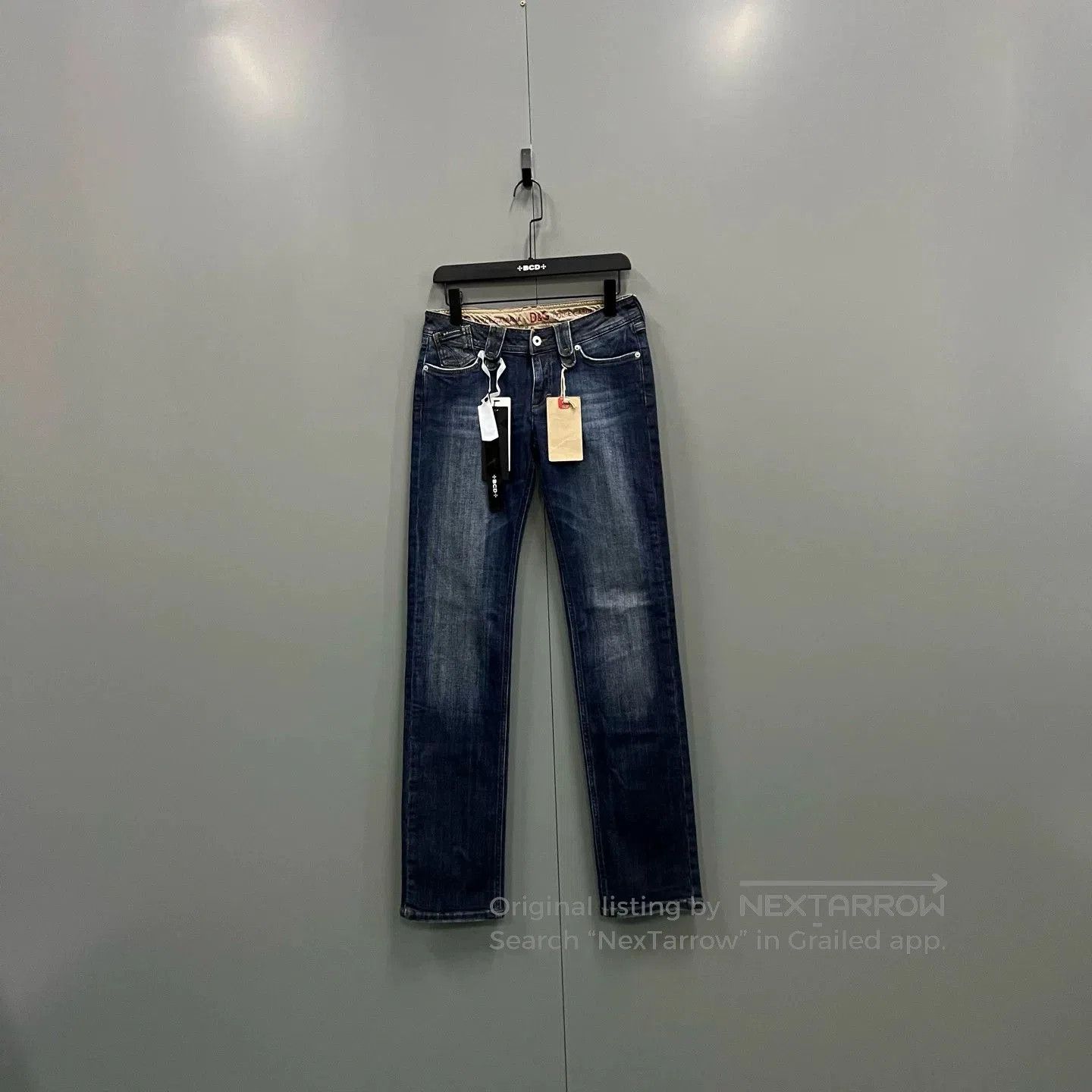 Dolce & Gabbana Dolce Gabbana Dark Blue Straight Jeans 25. Size 25" / US 0 / IT 36 - 1 Thumbnail