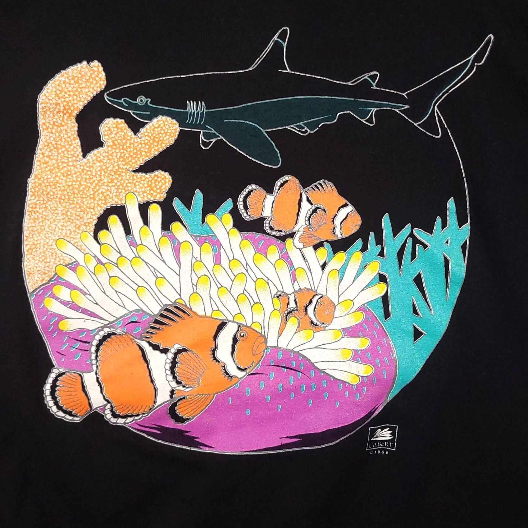 Vintage VINTAGE Harlequin T Shirt 1988 Aquarium of Niagra Falls USA Black Large Women's Short Sleeve Crew Neck T-Shirt Size L / US 10 / IT 46 - 4 Thumbnail