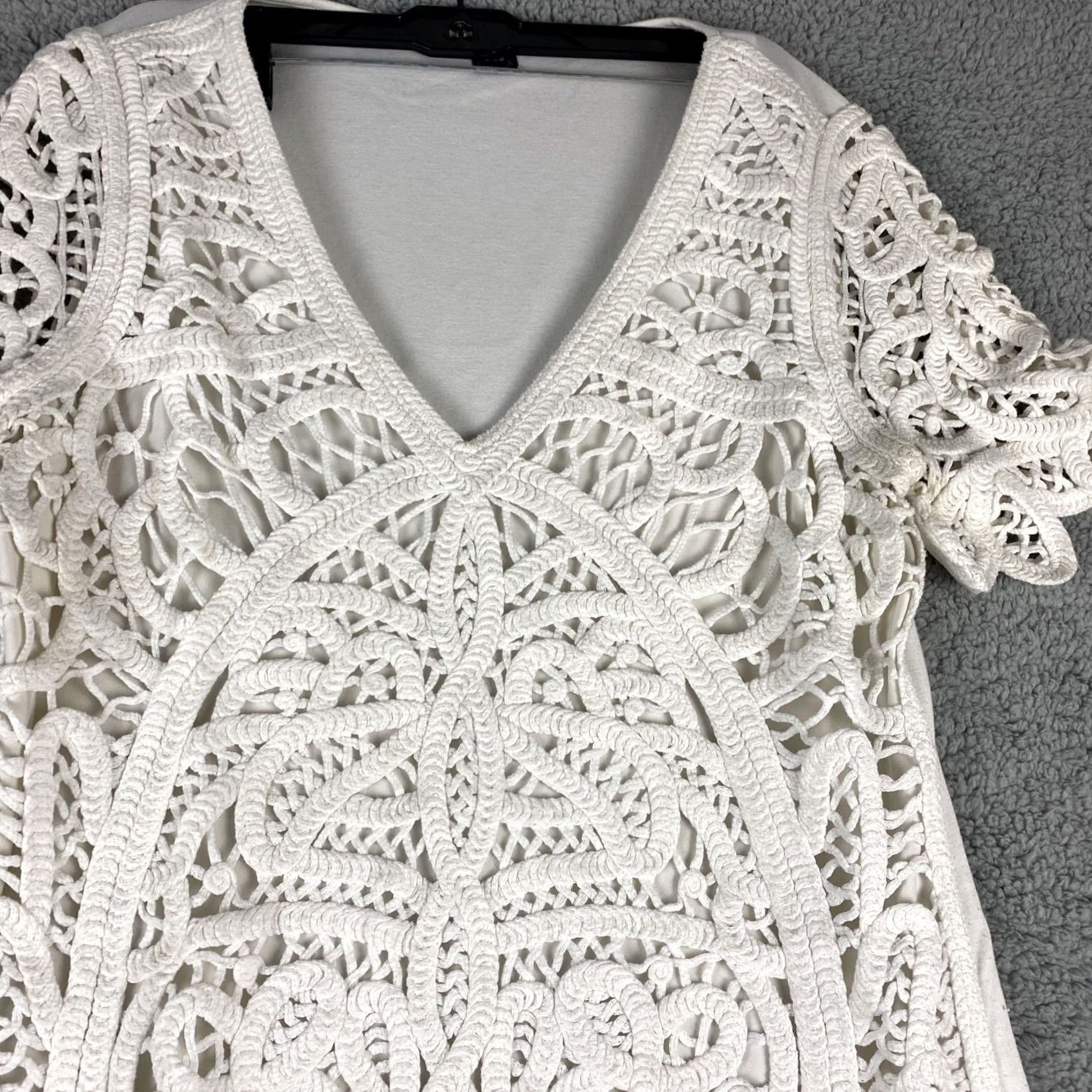 French Connection VINTAGE? French Connection White Mini Dress Women's Size 12 Short Sleeve V-Neck Pullover Lined A-Line 30-4 Size XL / US 12-14 / IT 48-50 - 2 Thumbnail
