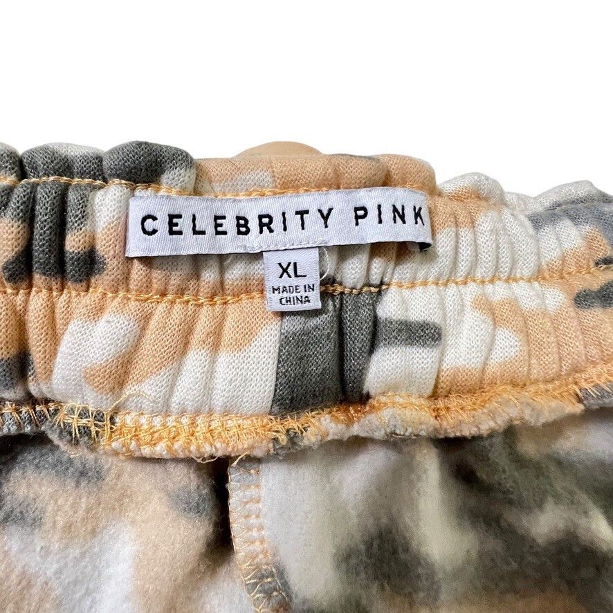Other Celebrity Pink Shorts Junior/Ladies XL Camo Yellow Gray Tie Size 31" - 5 Thumbnail
